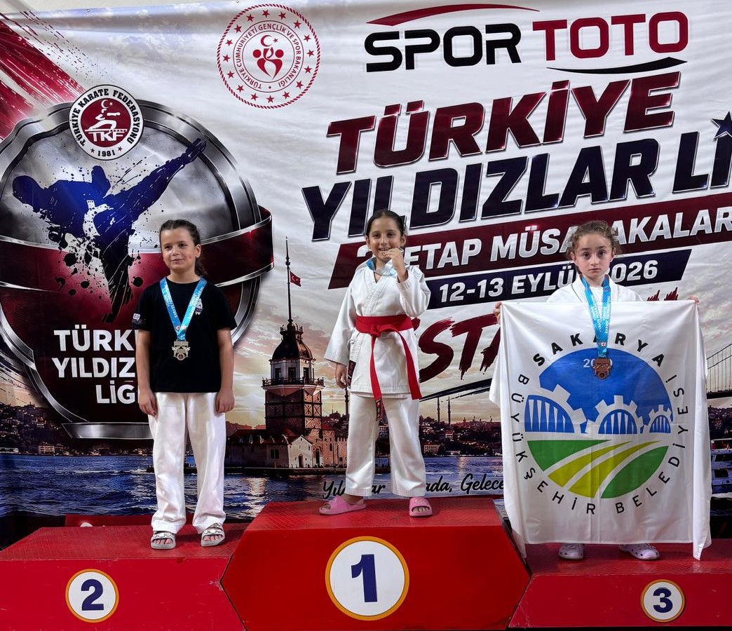 Büyükşehir sporcularından farklı branşlarda gururlandıran başarı