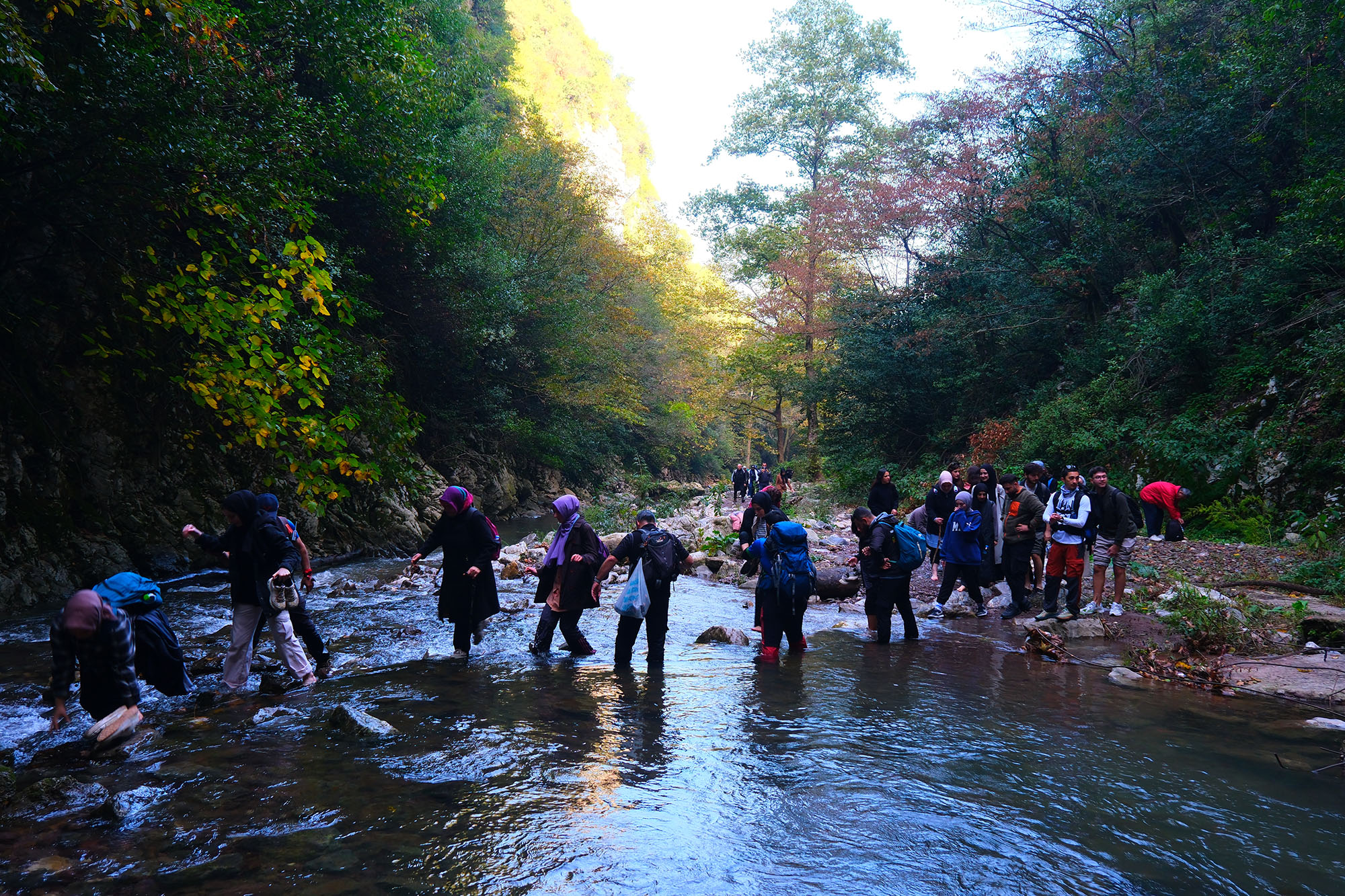 Kuzeyin tabiat harikaları arasında unutulmaz bir sonbahar yürüyüşü