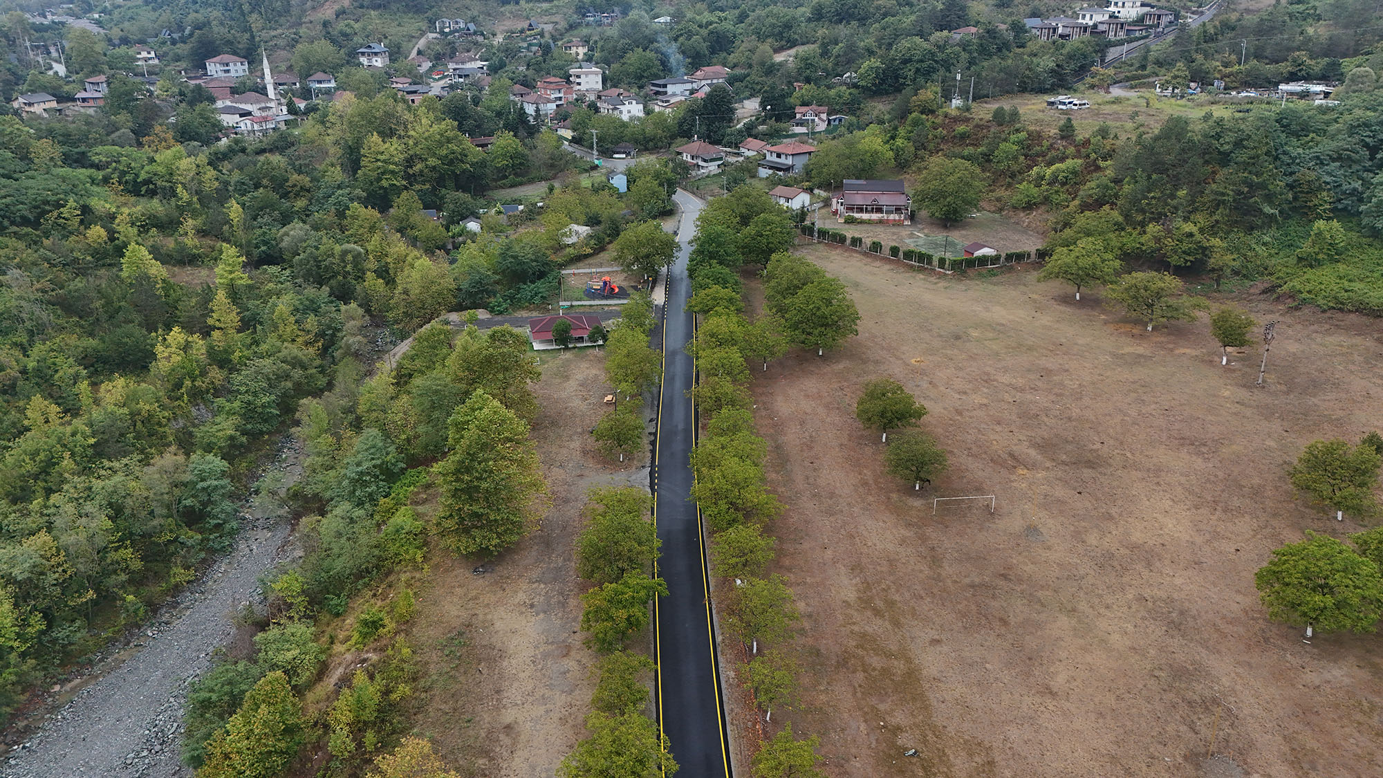 Sapanca’da 5 kırsal mahallede 10 kilometrelik asfalt mesaisi tamamlandı