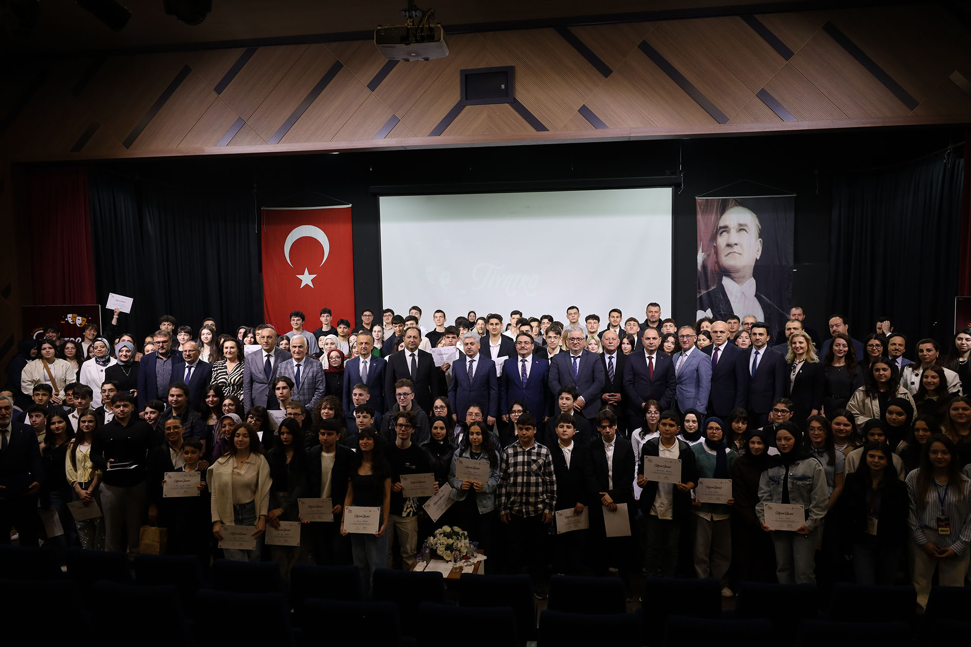 Liselilerin sanat dolu festivali ödül töreni ile taçlandı