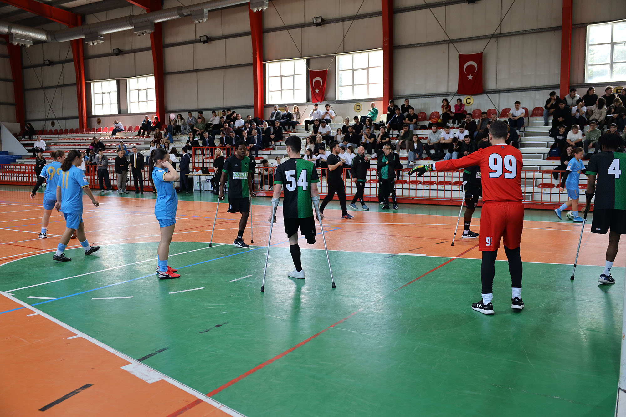 Otizm farkındalığında sporun birleştirici gücü: Büyükşehir’den anlamlı şenlik