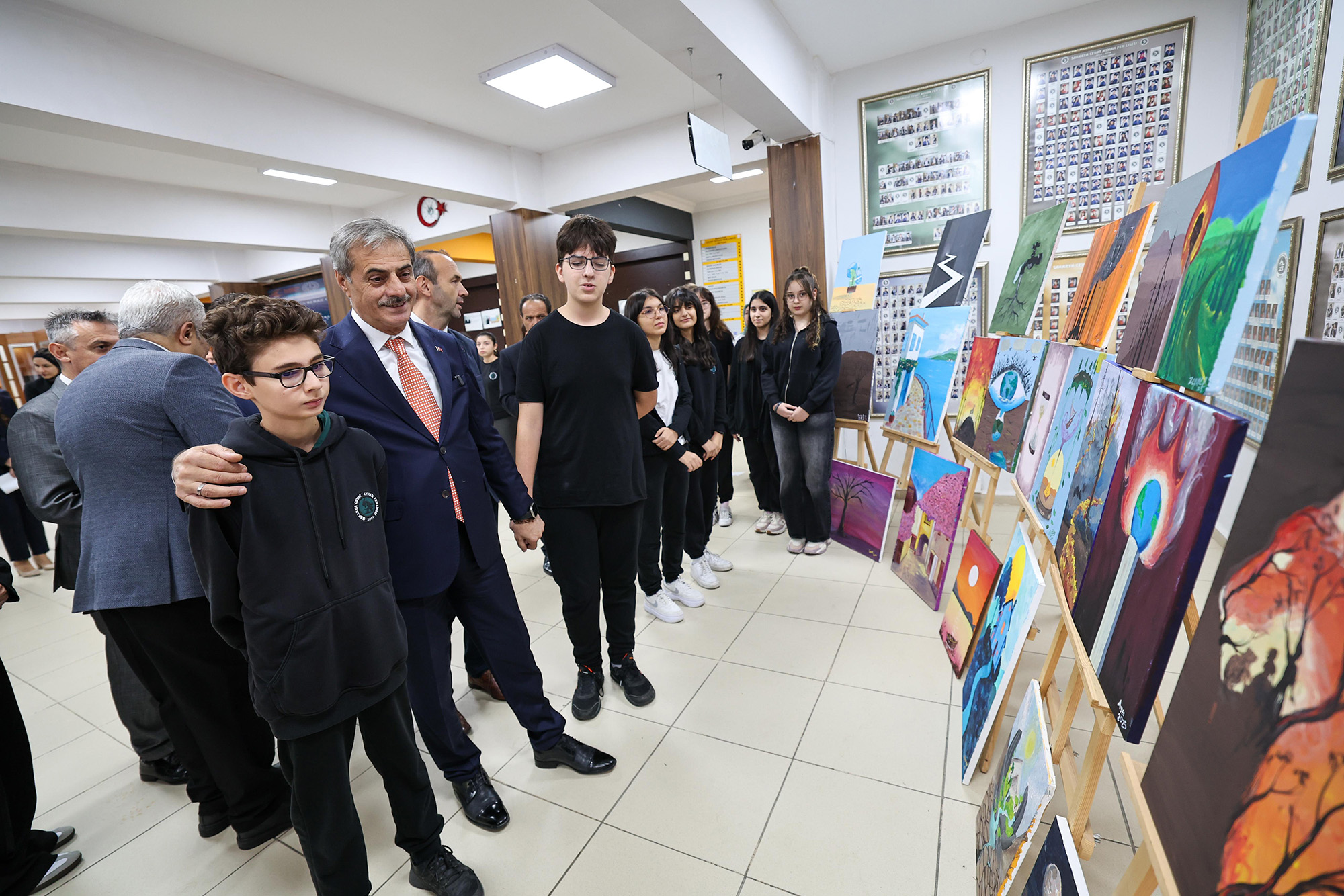 Sakarya gençliğine hizmet edecek eserleri bir bir hayata geçiriyoruz