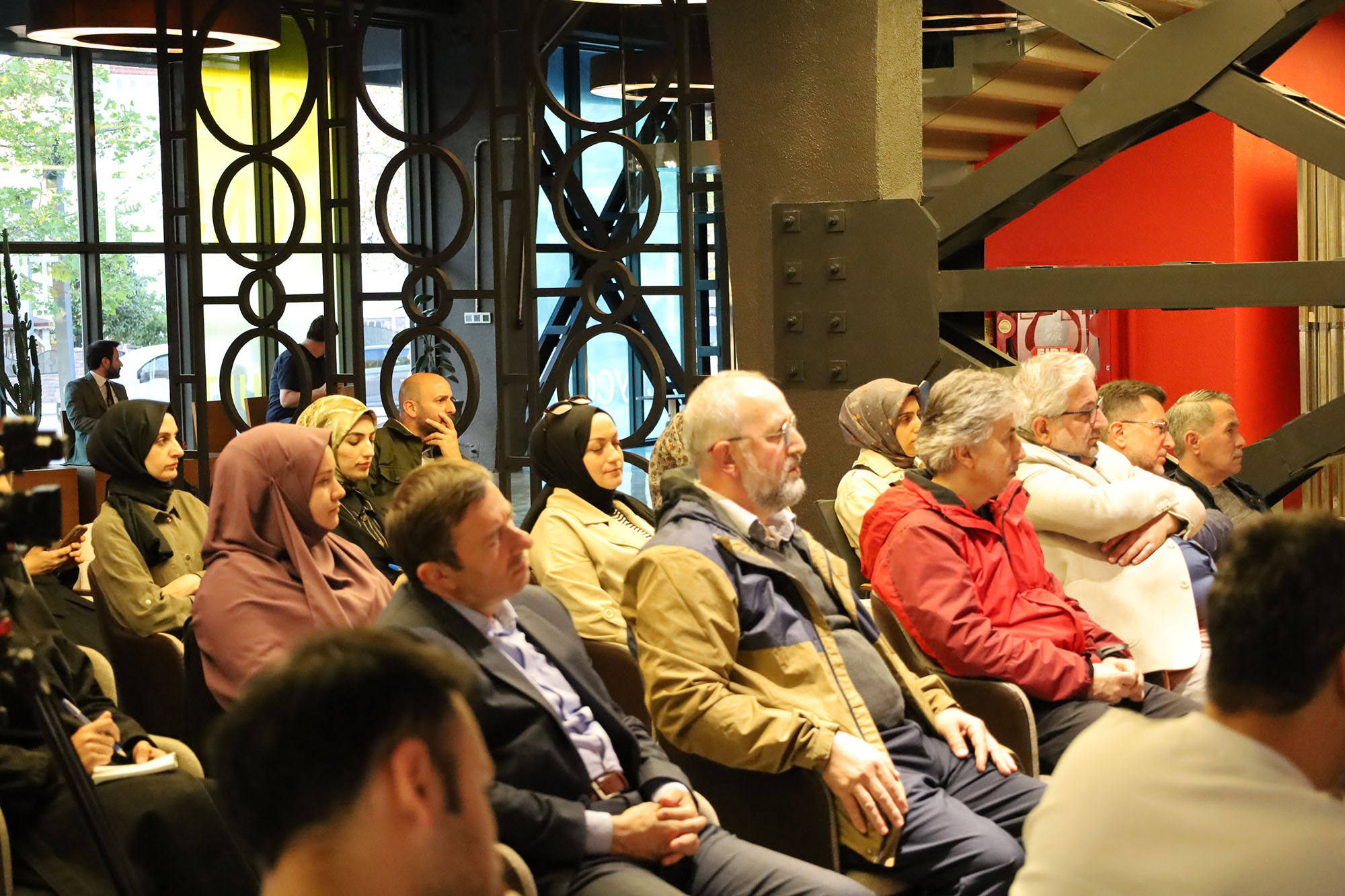 Prof. Dr. Mehmet Ali Büyükkara OSM’de ‘İslam Mezhepleri’ni konuştu
