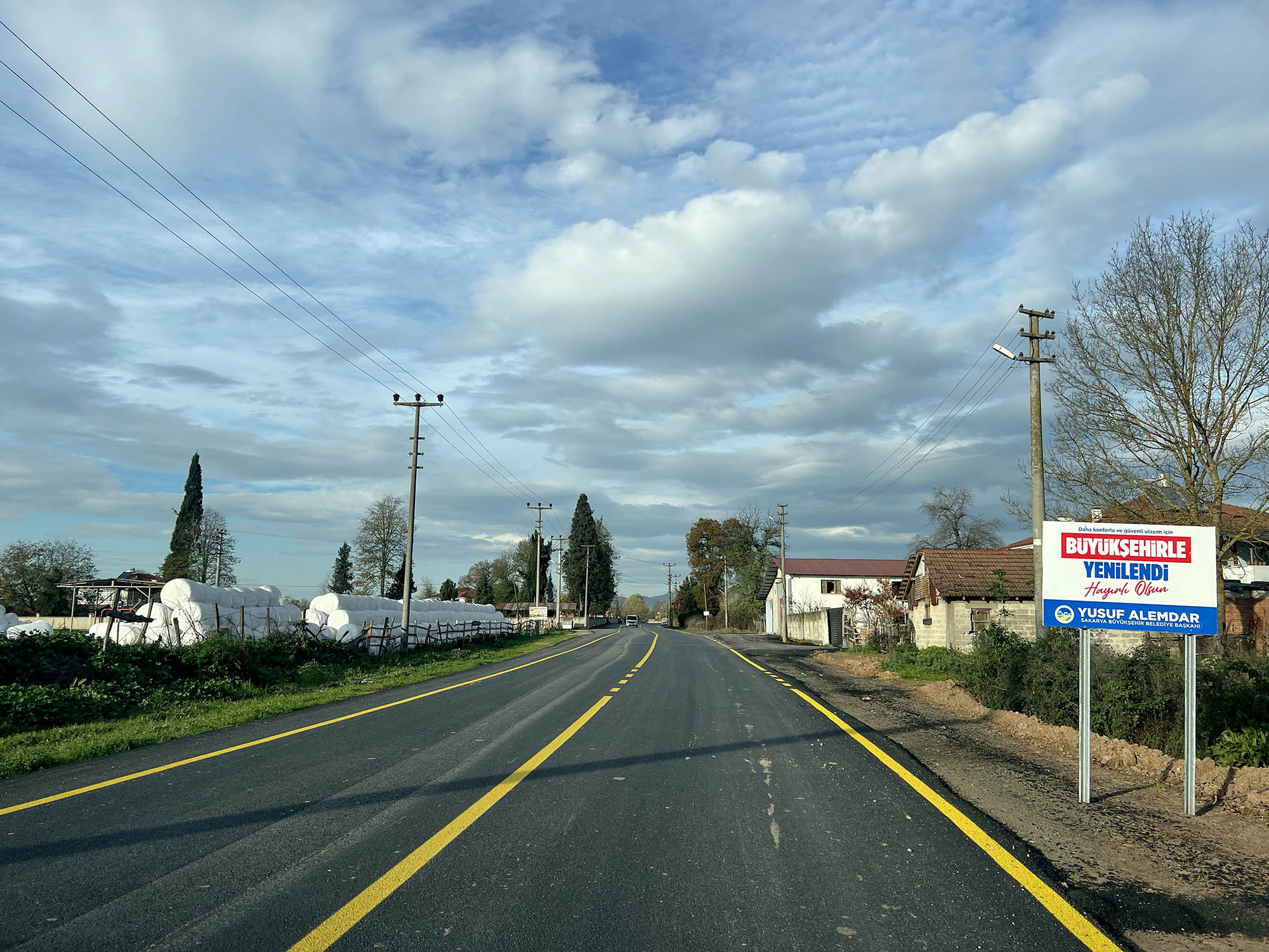 Büyükşehir Hendek’te 20 kilometrelik asfalt çalışmasını tamamladı