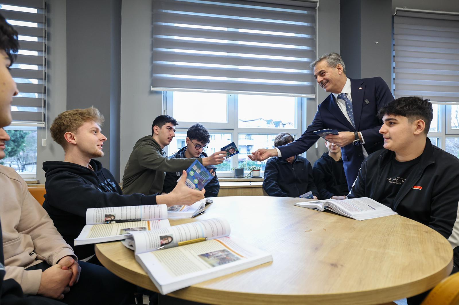 Başkan Yusuf Alemdar: “AFA, AKM, Bilim Merkezi, Şehir Kütüphanesi ve Raylı Sistemlerle gençliğin Sakarya'sını inşa ediyoruz”