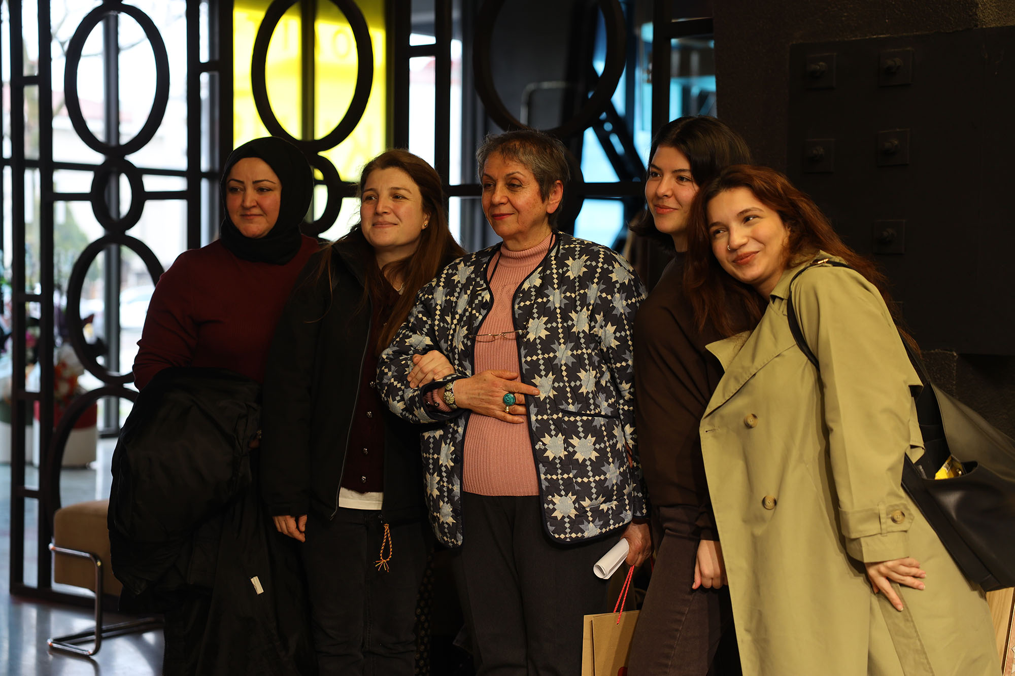 Genç sanatçıların hazırladığı “Topraktan Geleneğe Çini” sergisi OSM’de açıldı