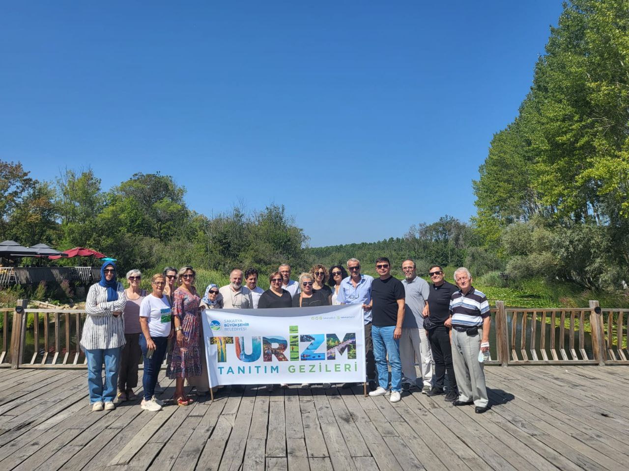 Sakarya’nın cennet köşeleri Poyrazlar ve Acarlar’ı Büyükşehirle keşfettiler