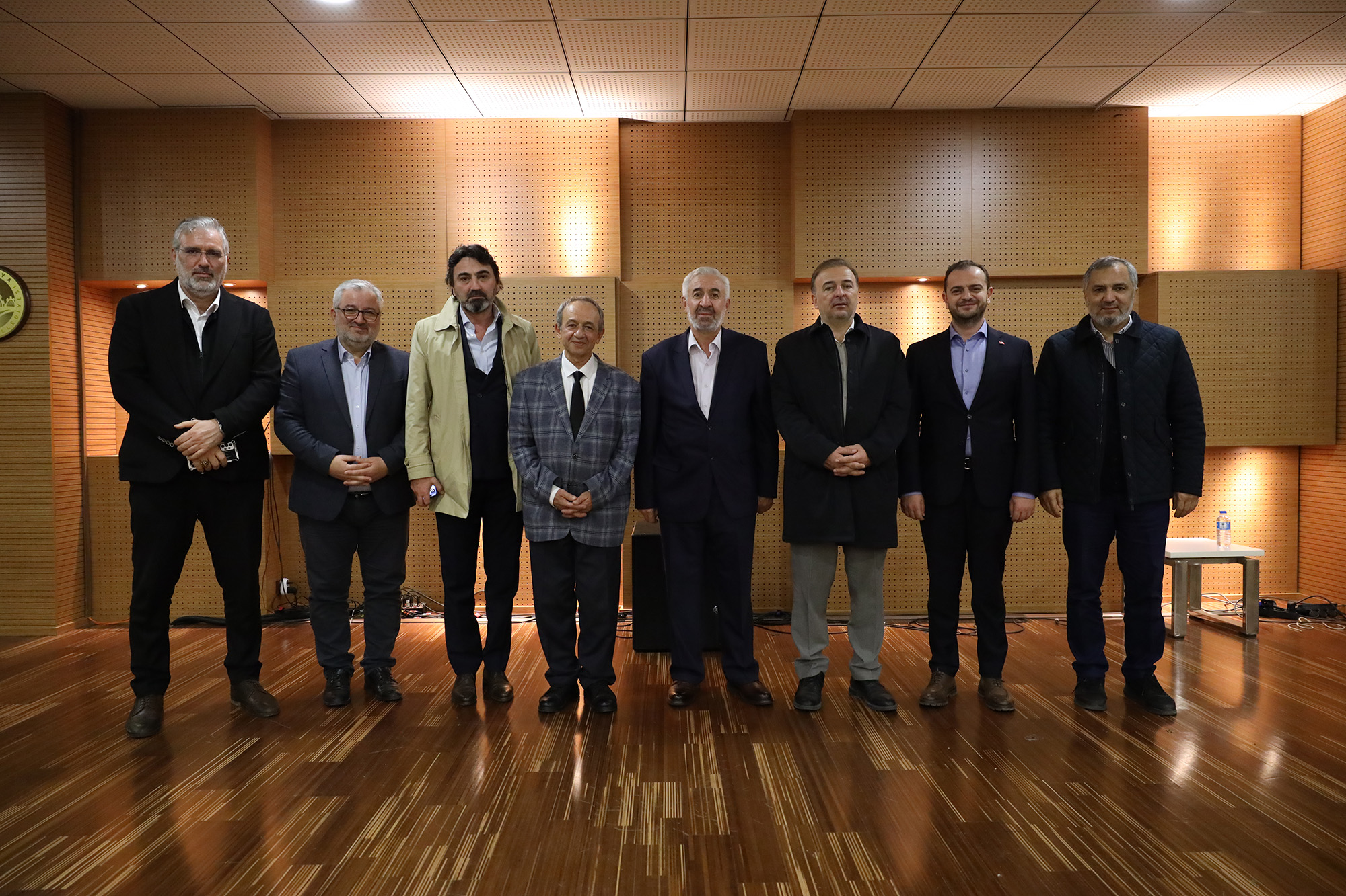 Anadolu’nun manevi mimarı Harakânî Ziya Taşkent’te konuşuldu