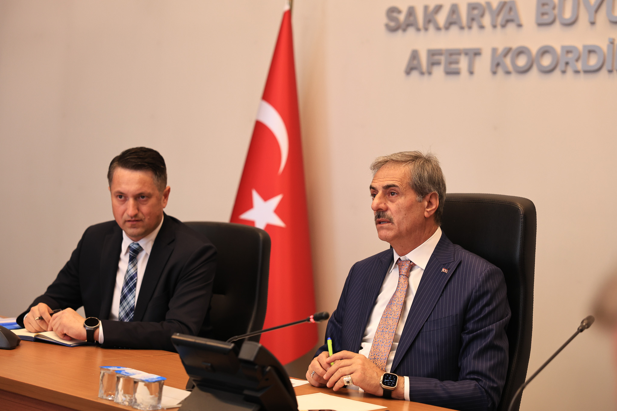 “Su kayıplarını minimuma indirecek, yeni kaynaklarla su geleceğimizi garanti altına alacağız”