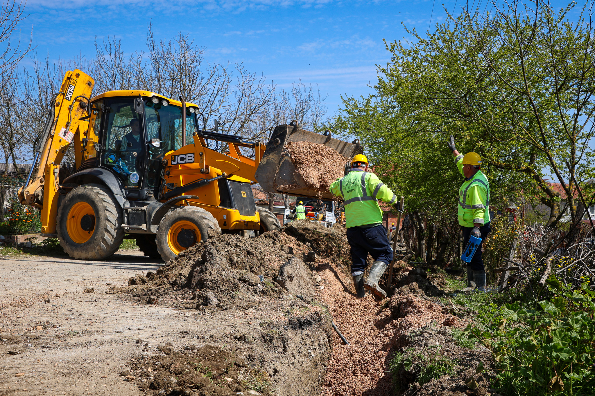 Kaynarca Osmanlı Mahallesi’nin ana iletim hattı SASKİ ile güvence altına alınıyor