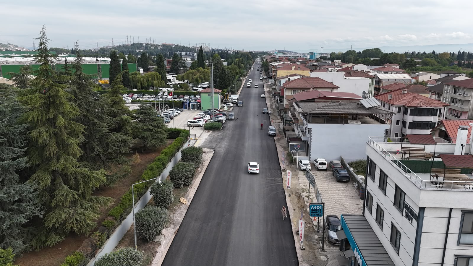 Arifiye’nin en önemli ulaşım aksında dönüşümün ilk etabı tamam 