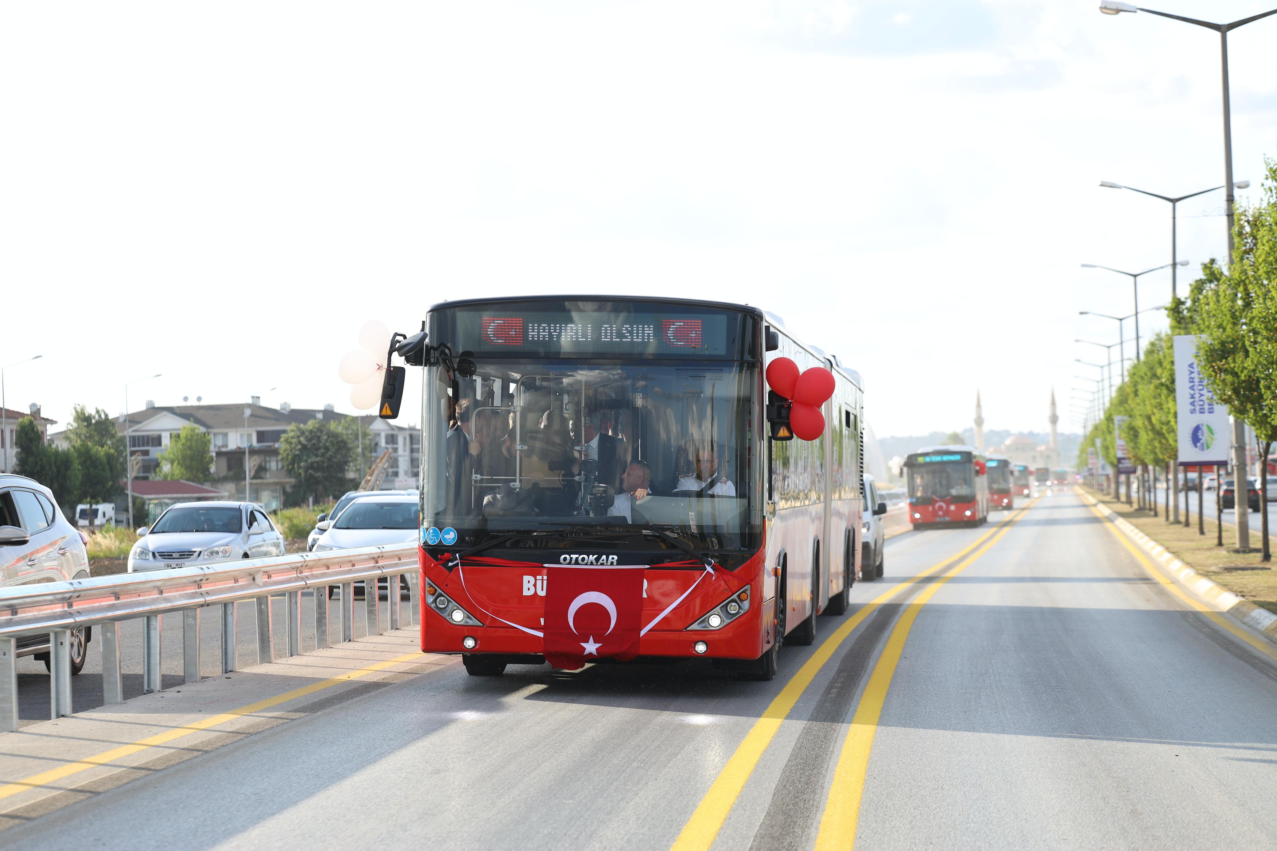 Metrobüsler Yusuf Alemdar’ın söz verdiği tarihte Sakarya yollarında