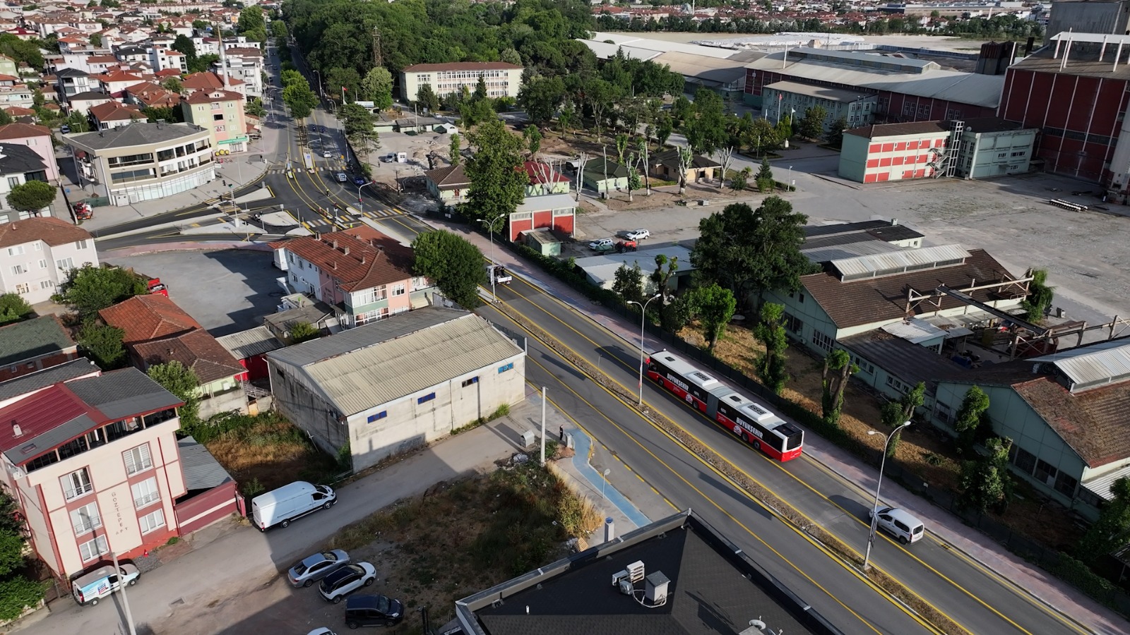 Metrobüsler Yusuf Alemdar’ın söz verdiği tarihte Sakarya yollarında