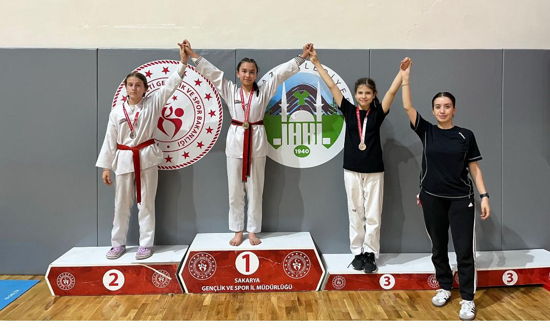 Büyükşehir’in altyapı sporcularından 82 madalya