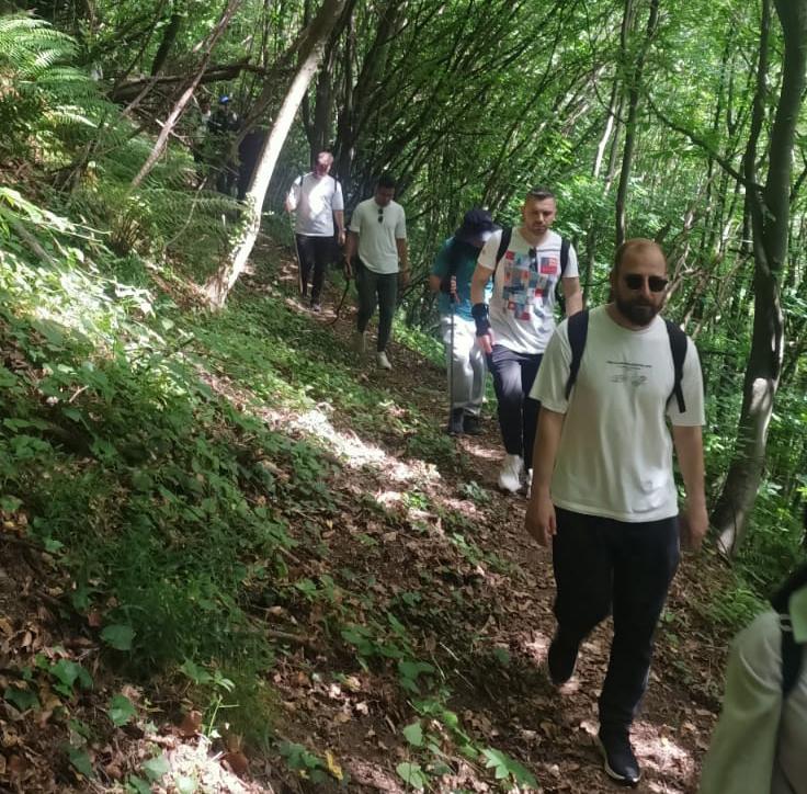 Doğanın kalbinde stresten izole bir gün: Zorlu parkur Doğançay Şelalesi’ne çıktı