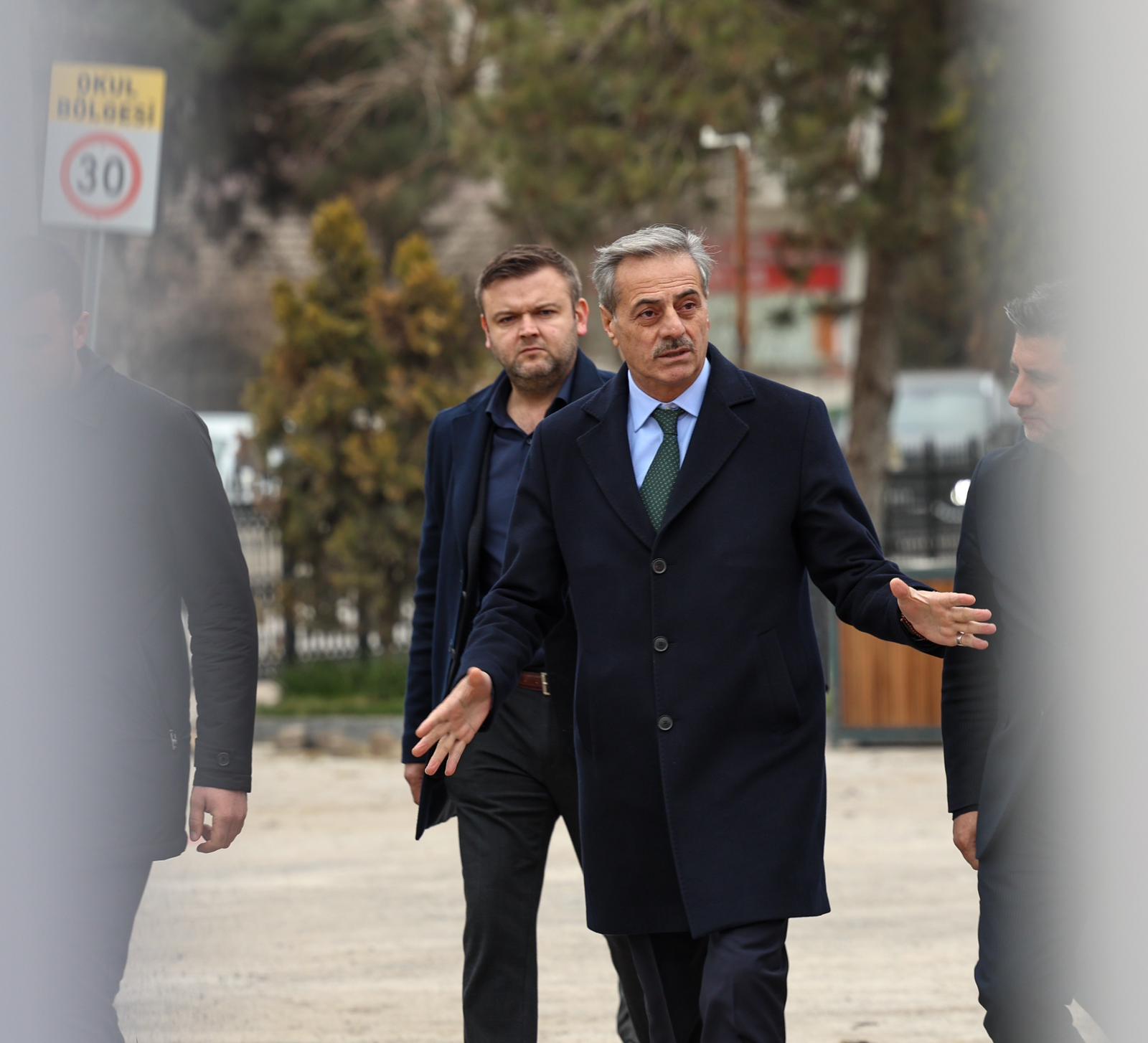 “Söğütlü’müzün yeni buluşma noktası Ritim Parkı kısa süre içerisinde hizmete alıyoruz” 