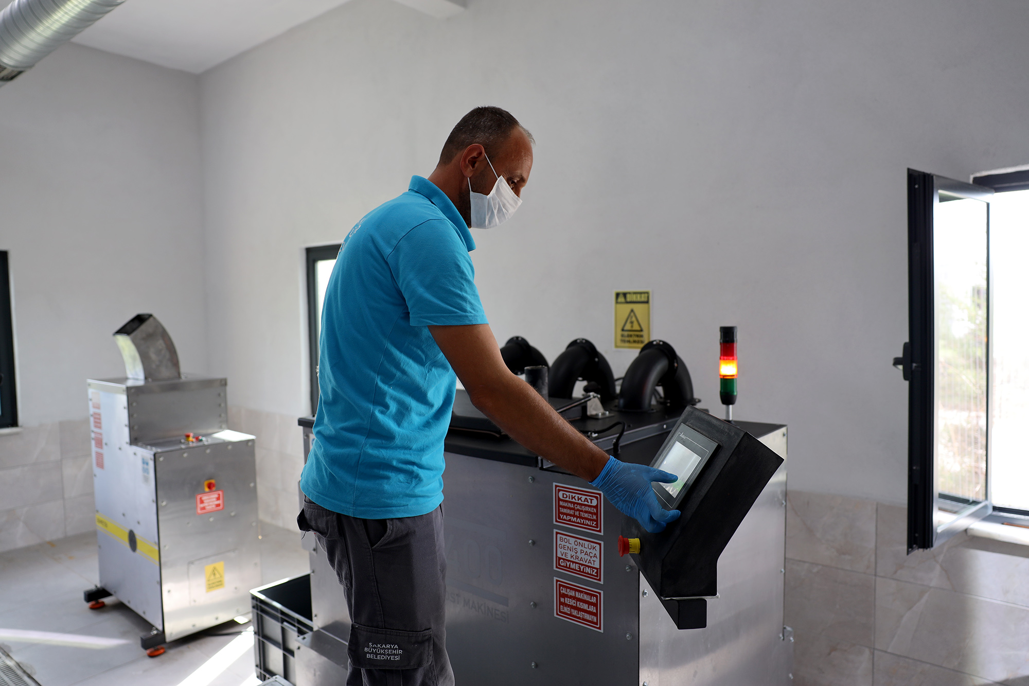 Doğal Yaşam Kampüsü’nde yemek atıkları mamaya dönüşüyor