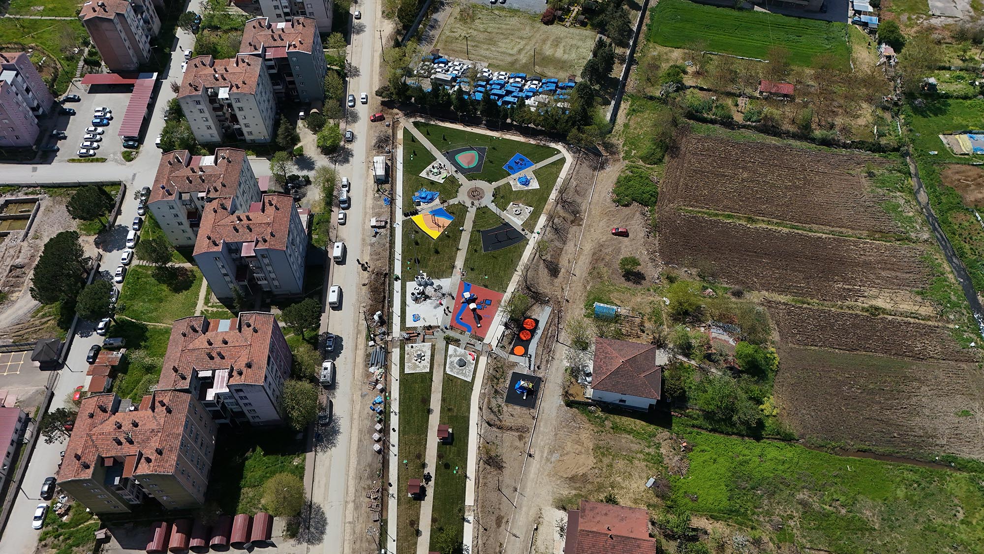 Ferizli Atatürk Parkı açılış için gün sayıyor