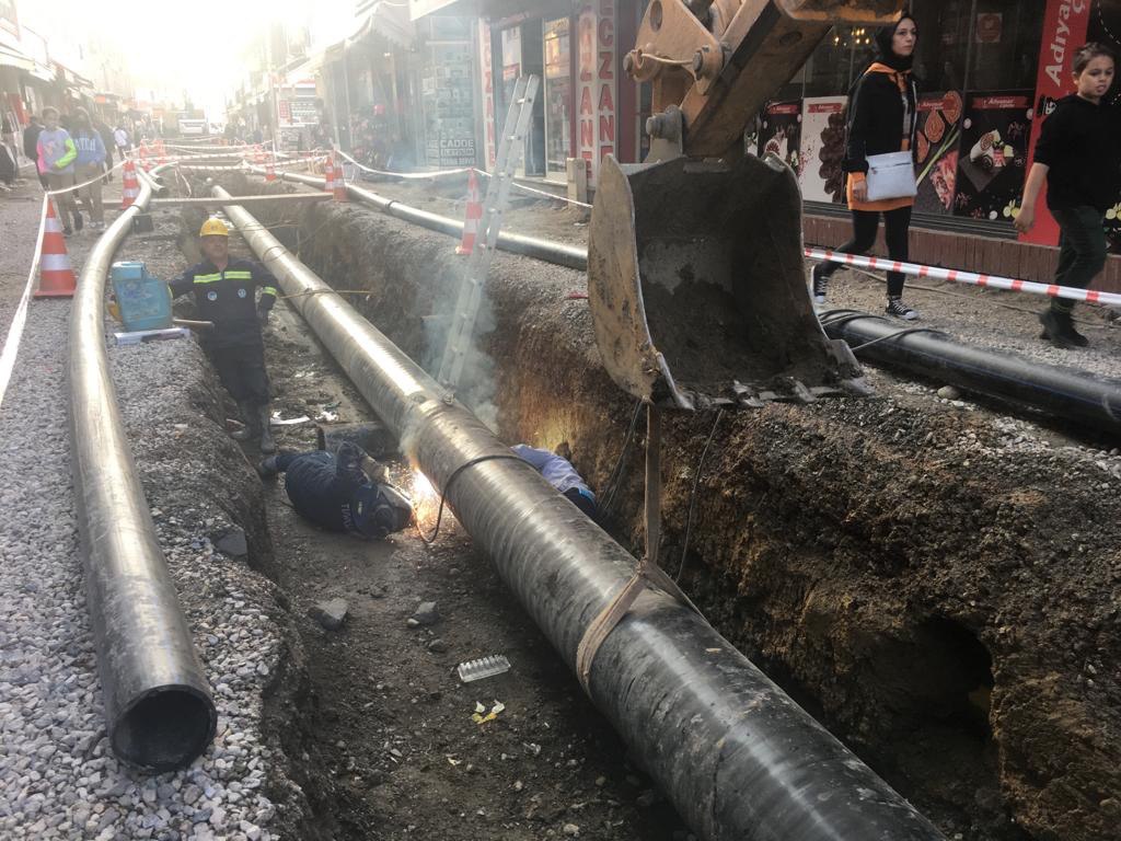 Büyükşehir güçlü altyapı ağını genişletmeye devam ediyor