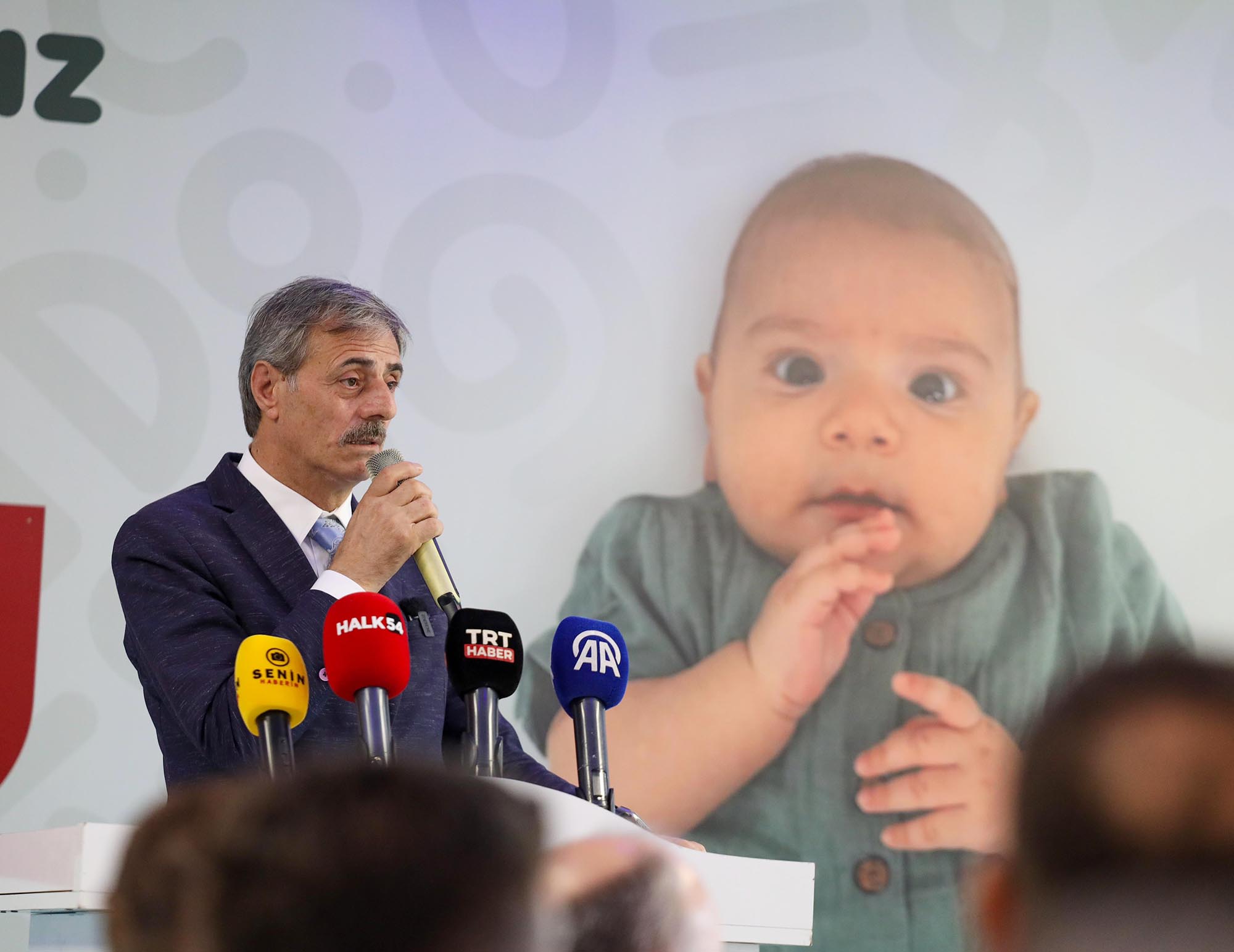 Yağız Alp için Sakarya’da tarihi birliktelik: Şehrin hayırseverleri tam 9 milyon TL bağışladı