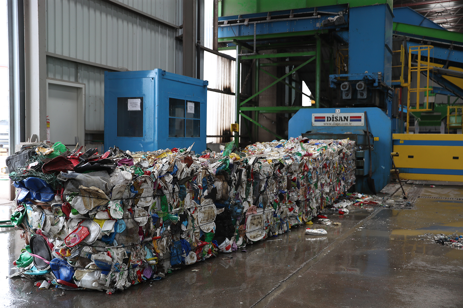 Çöpler SEKAY ile elektriğe dönüşüyor 339 bin 449 ton katı atıktan 80 milyon kilovat enerji üretimi