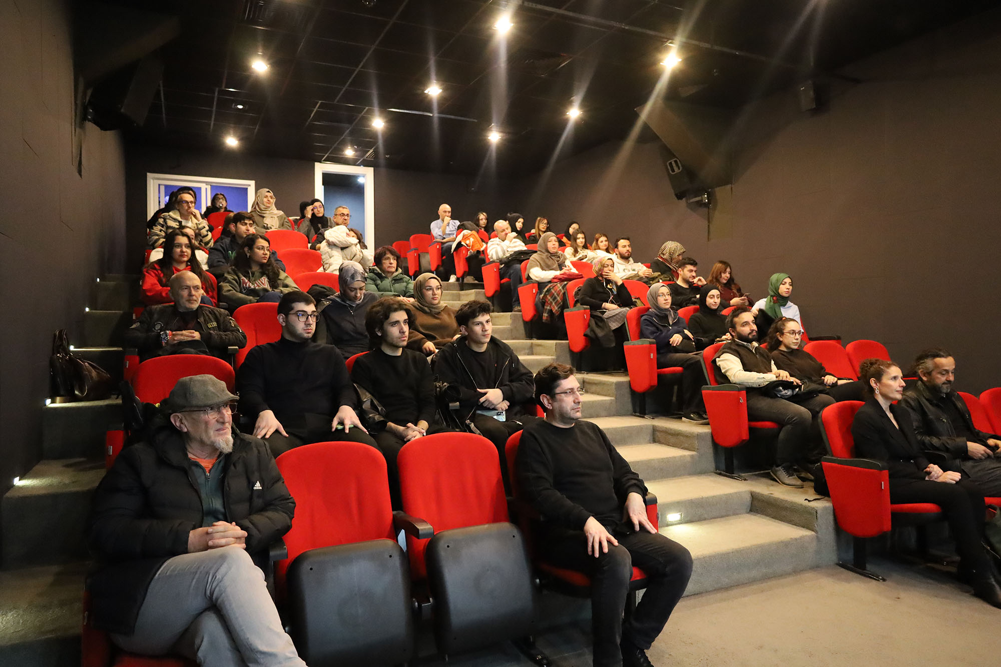 Modern Zamanlar filmi OSM’de sinemaseverlerle buluştu