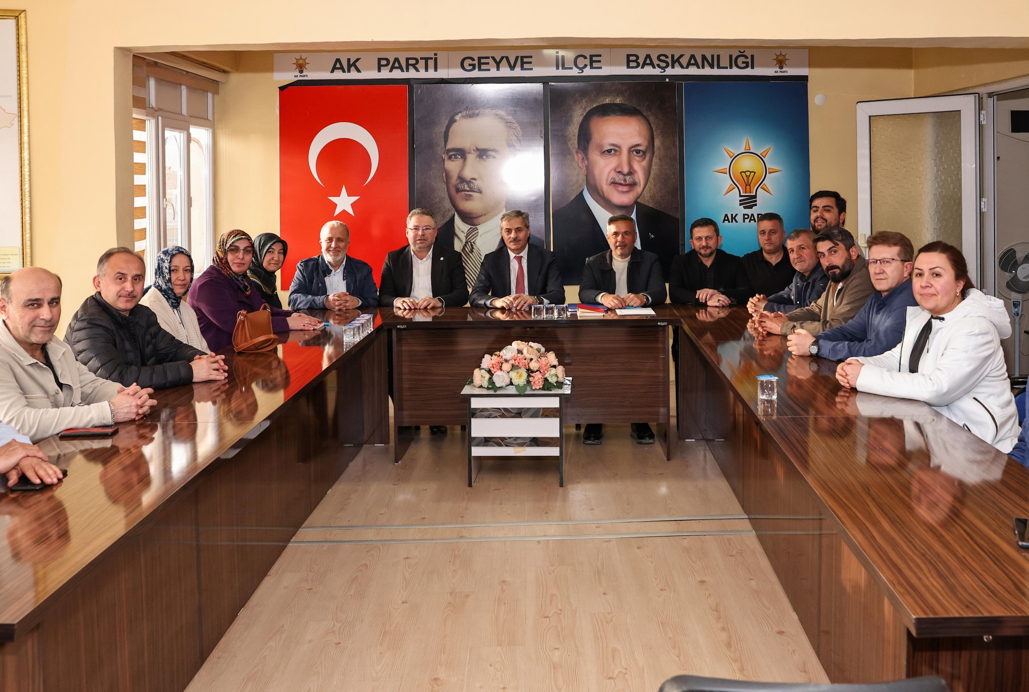 “Geyve için güzel yarınları birlikte inşa edeceğiz”