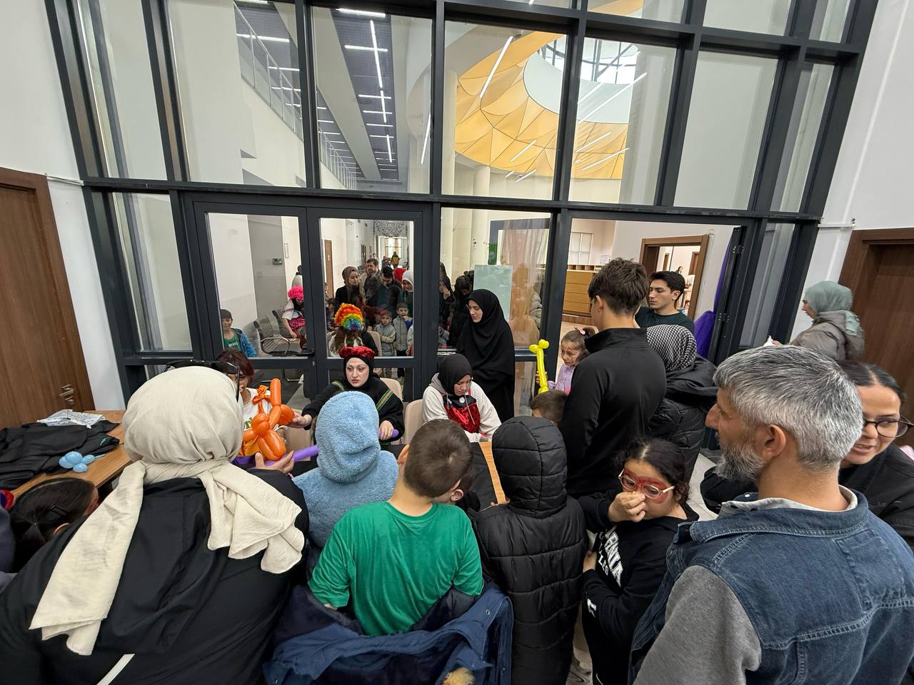 Karasu SGM’de çocuklar şenlikte gönüllerince eğlendi