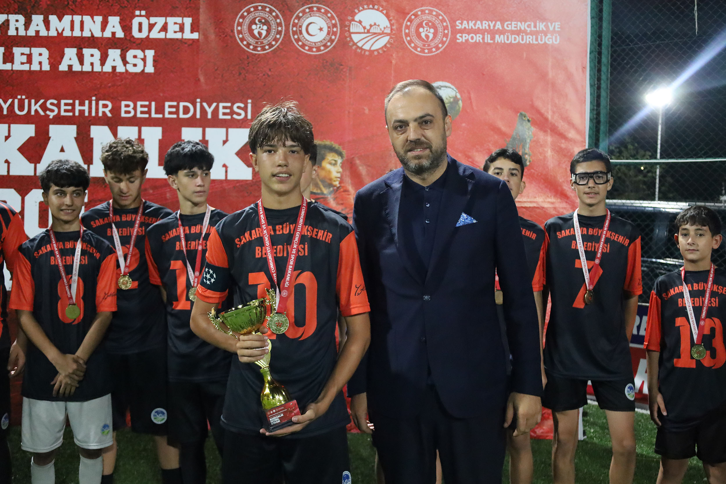 Başkanlık Futbol Kupası’nda şampiyon Göktepe Mahallesi oldu