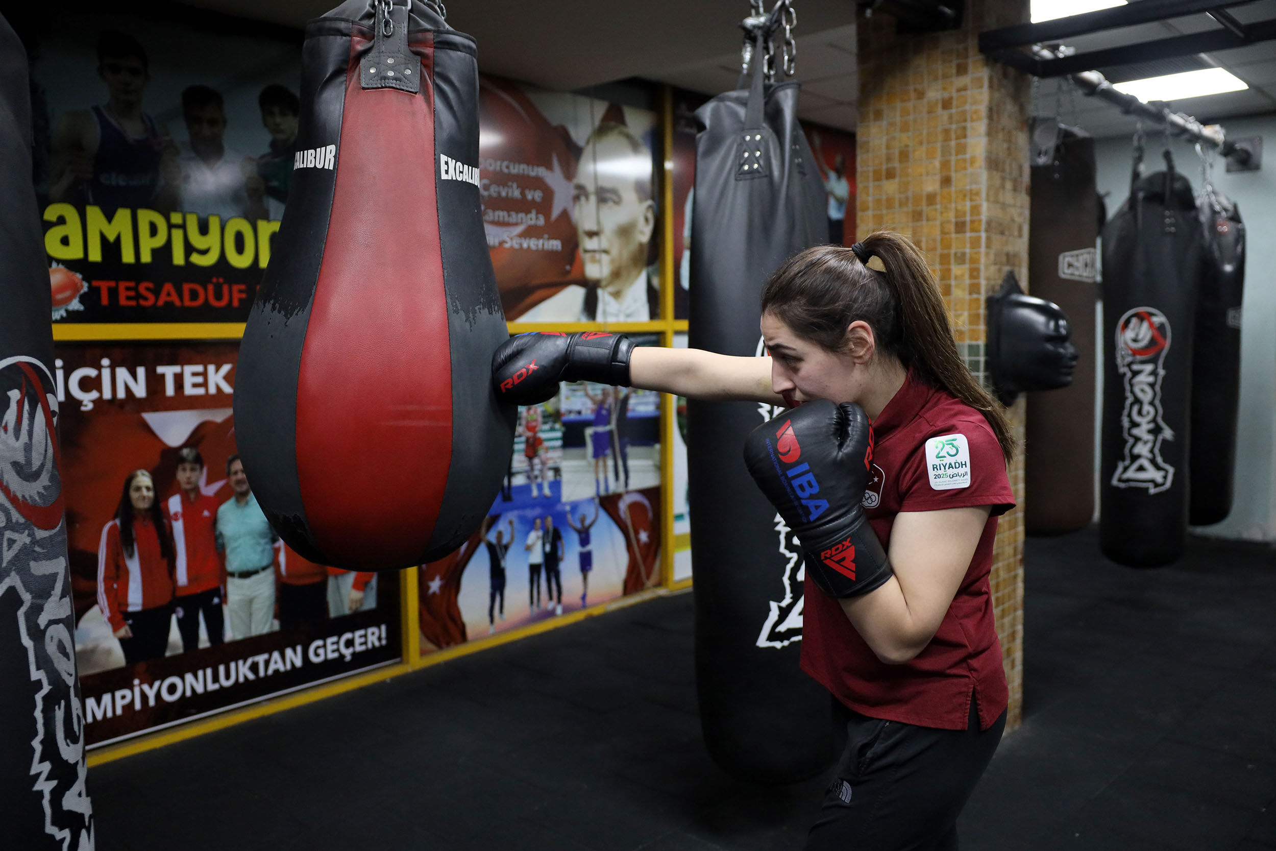 Sakarya’nın ringdeki parlayan yıldızı Ece Asude tarih yazmak istiyor