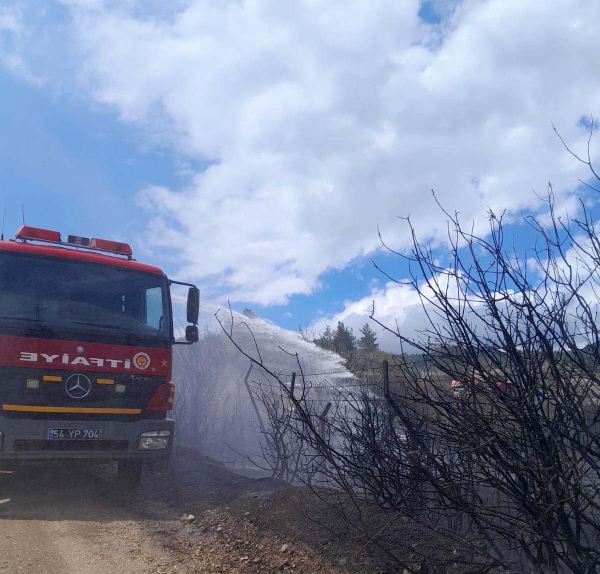 Büyükşehir'den yangına müdahale açıklaması