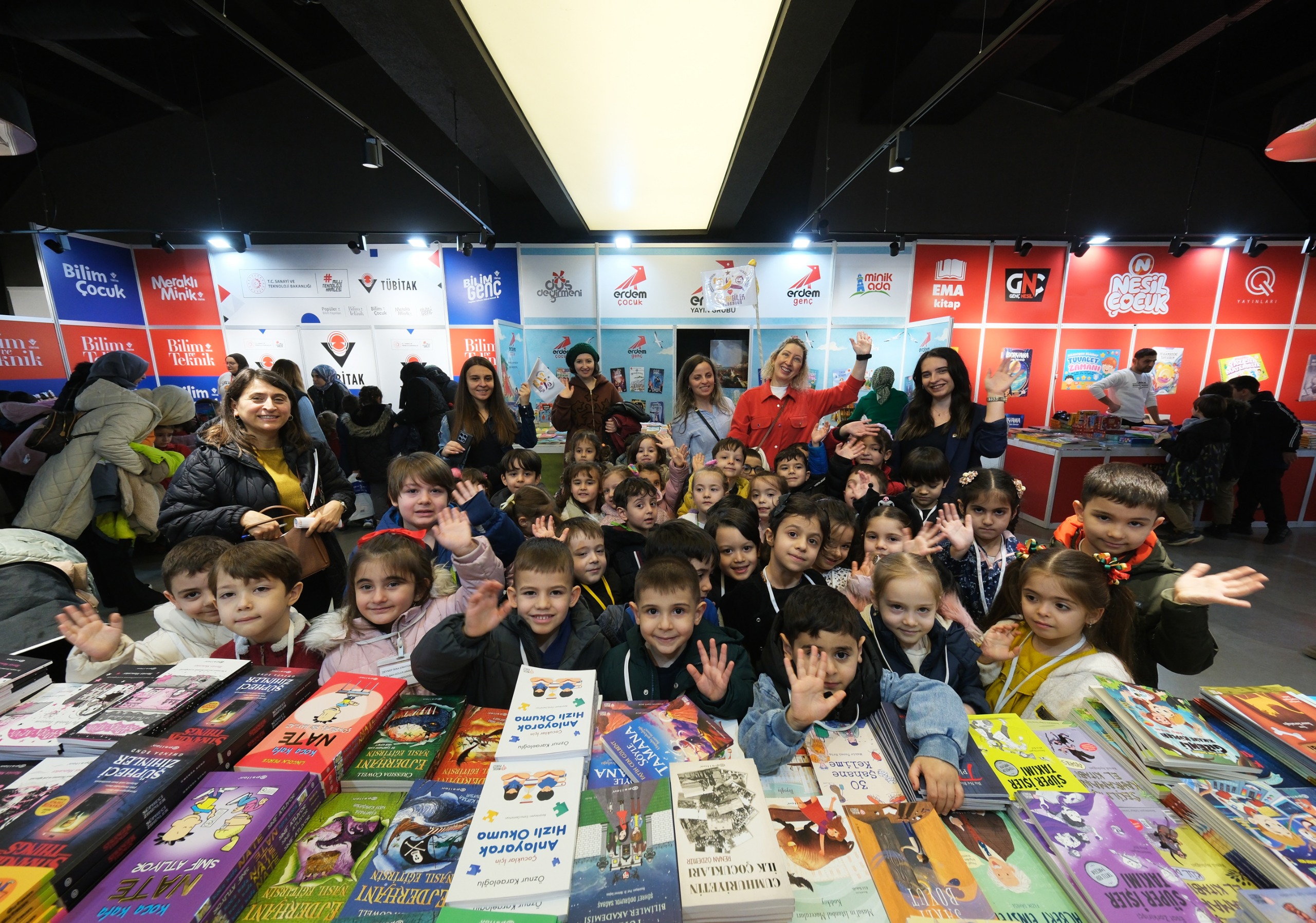 Sakarya Çocuk Edebiyat Fuarı tarihe geçti: 100 bini aşkın misafir