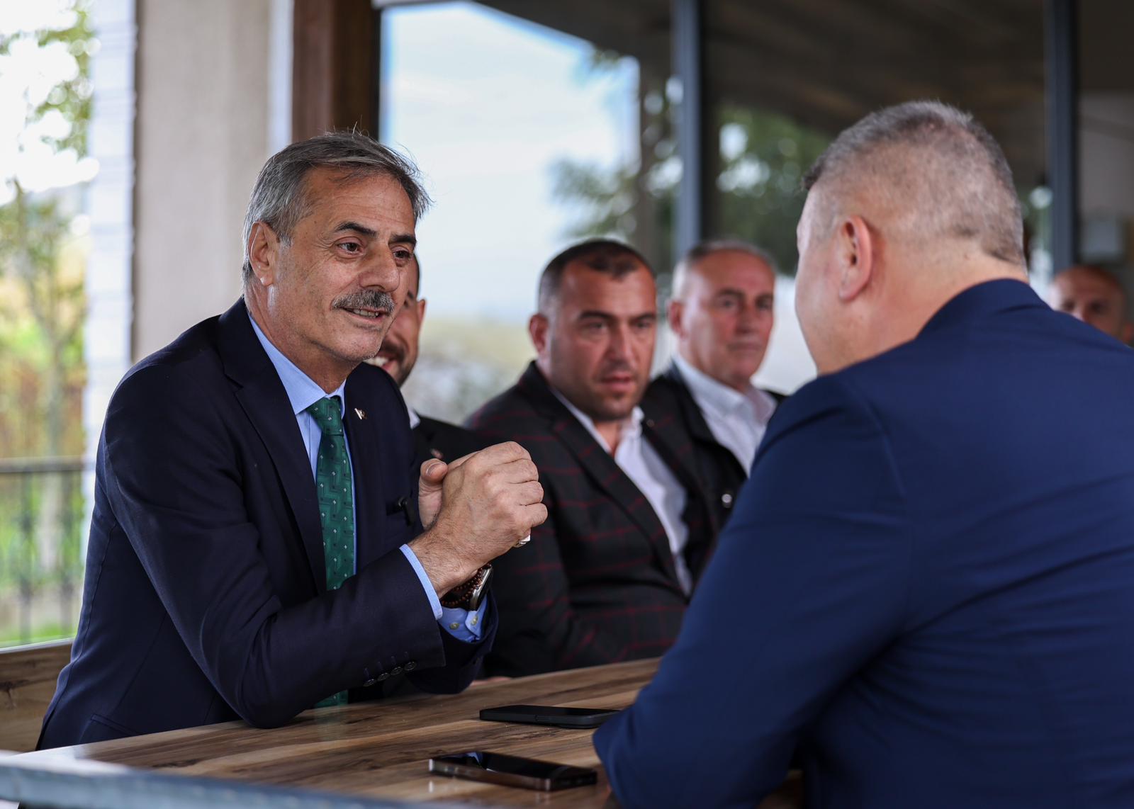 “Sakarya’nın her köşesinde gençlerimiz için spor tesisleri kazandırıyoruz”