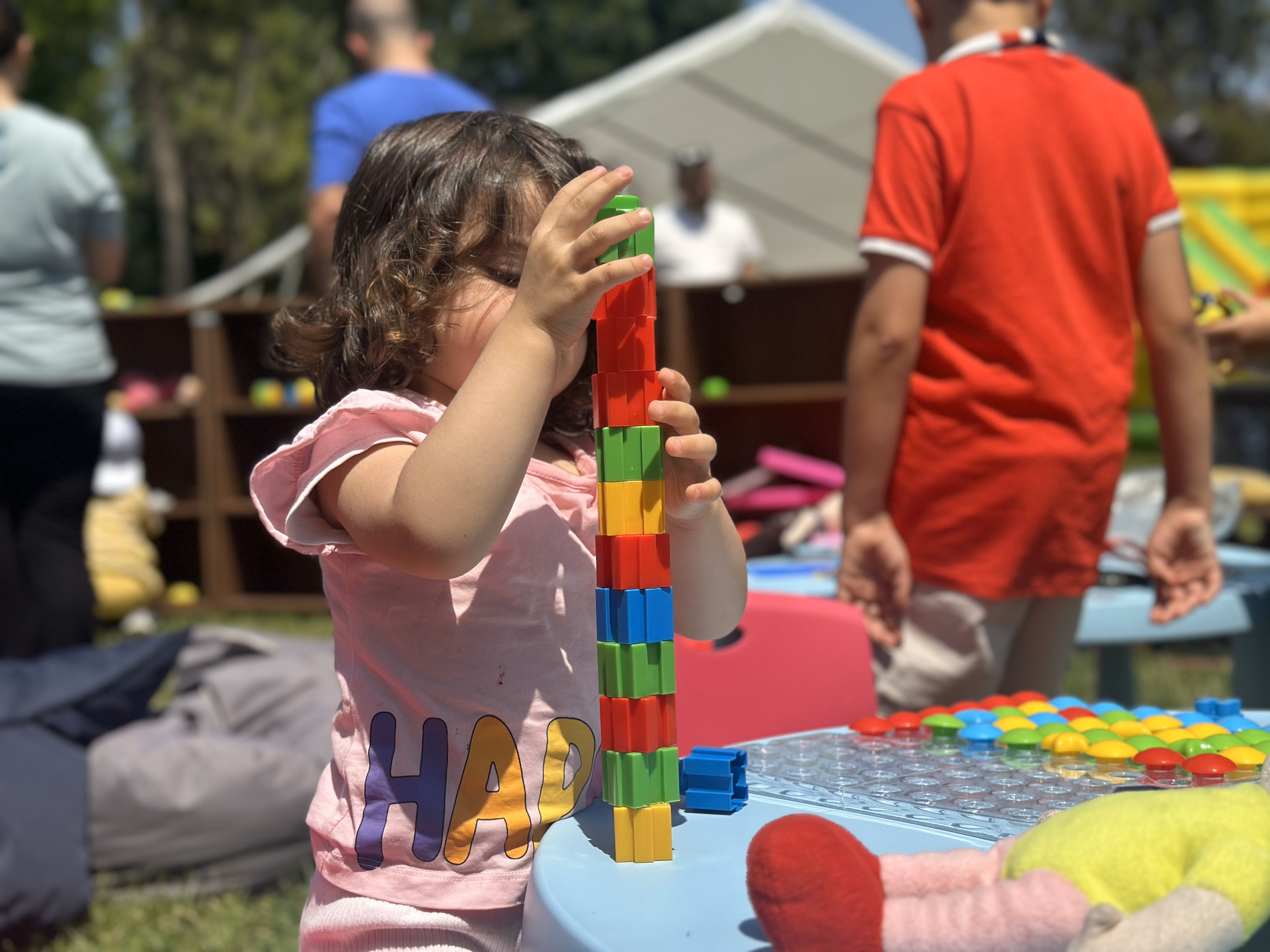 Çocuklar Sakarya’da bir ilke misafir oldu: Oyuncak Festivali’nde rengarenk buluşma