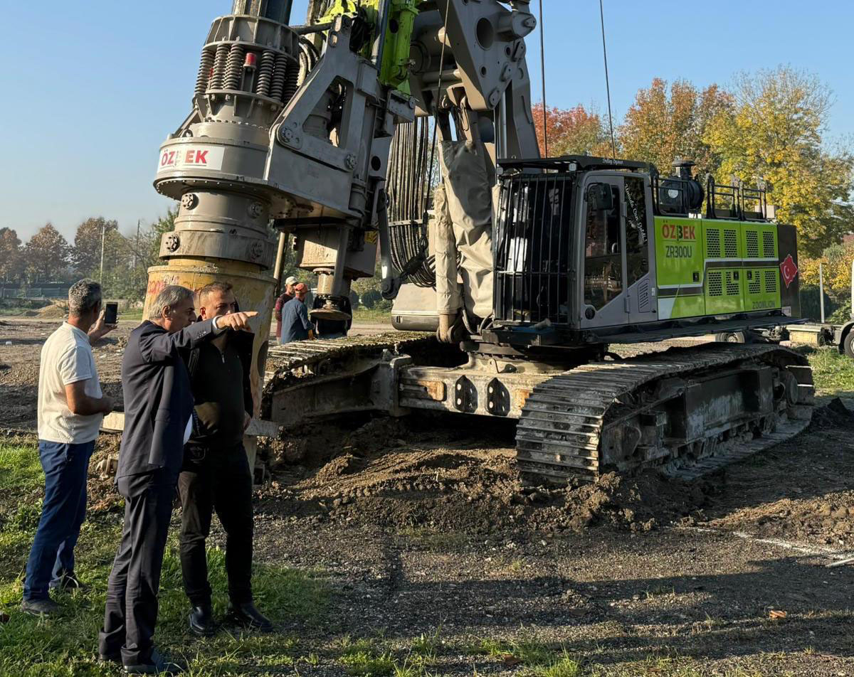 1 milyon kitaplı Şehir Kütüphanesi için ilk kazma vuruldu