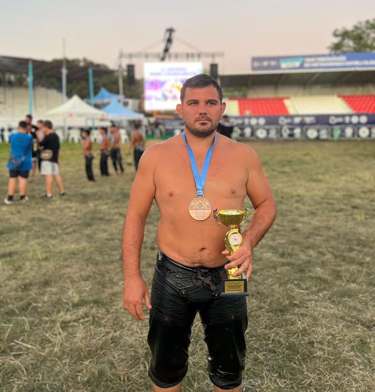 Büyükşehirli sporculardan önemli başarı