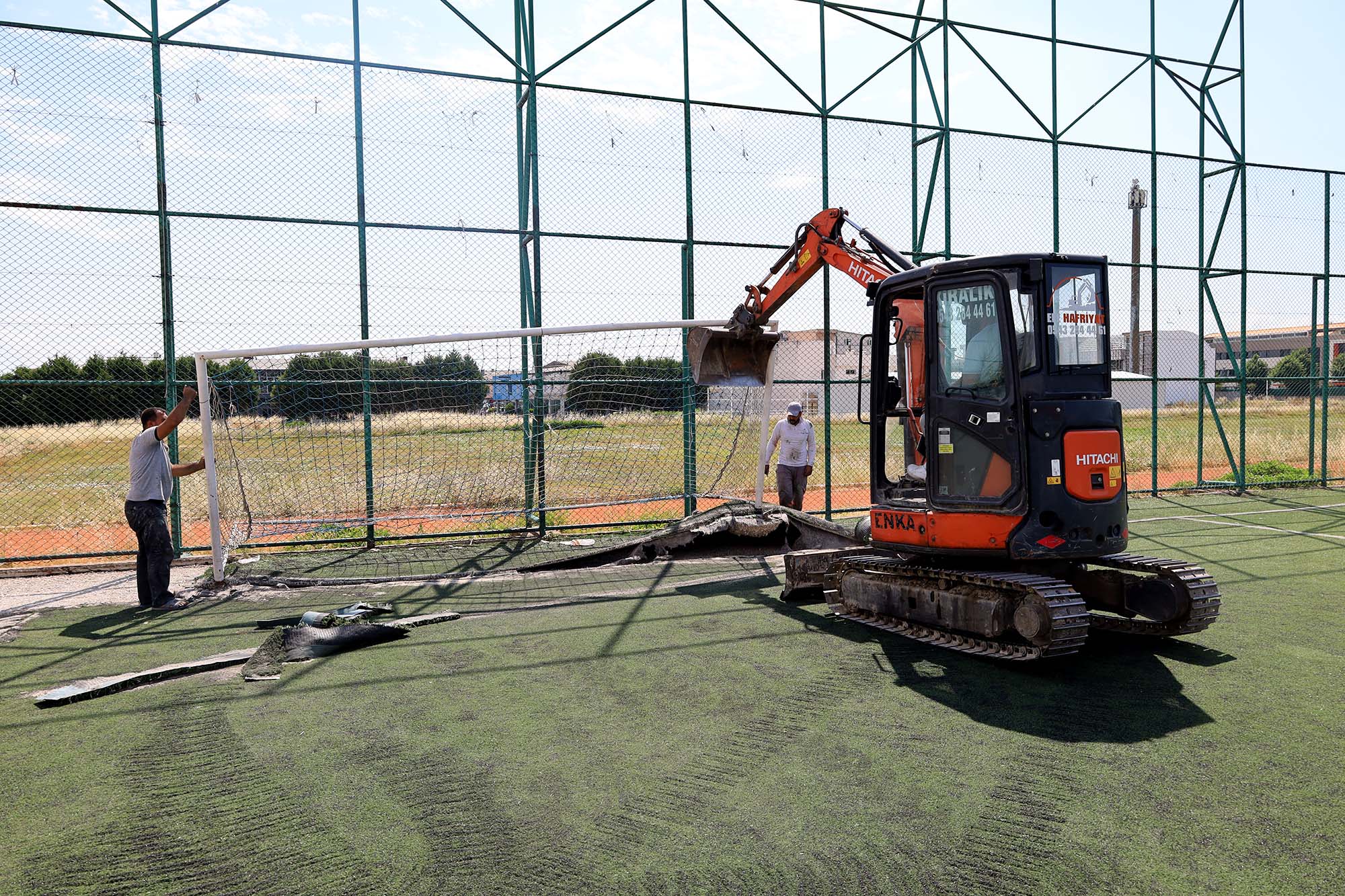 Sakarya’nın en büyük futbol tesisi yenileniyor