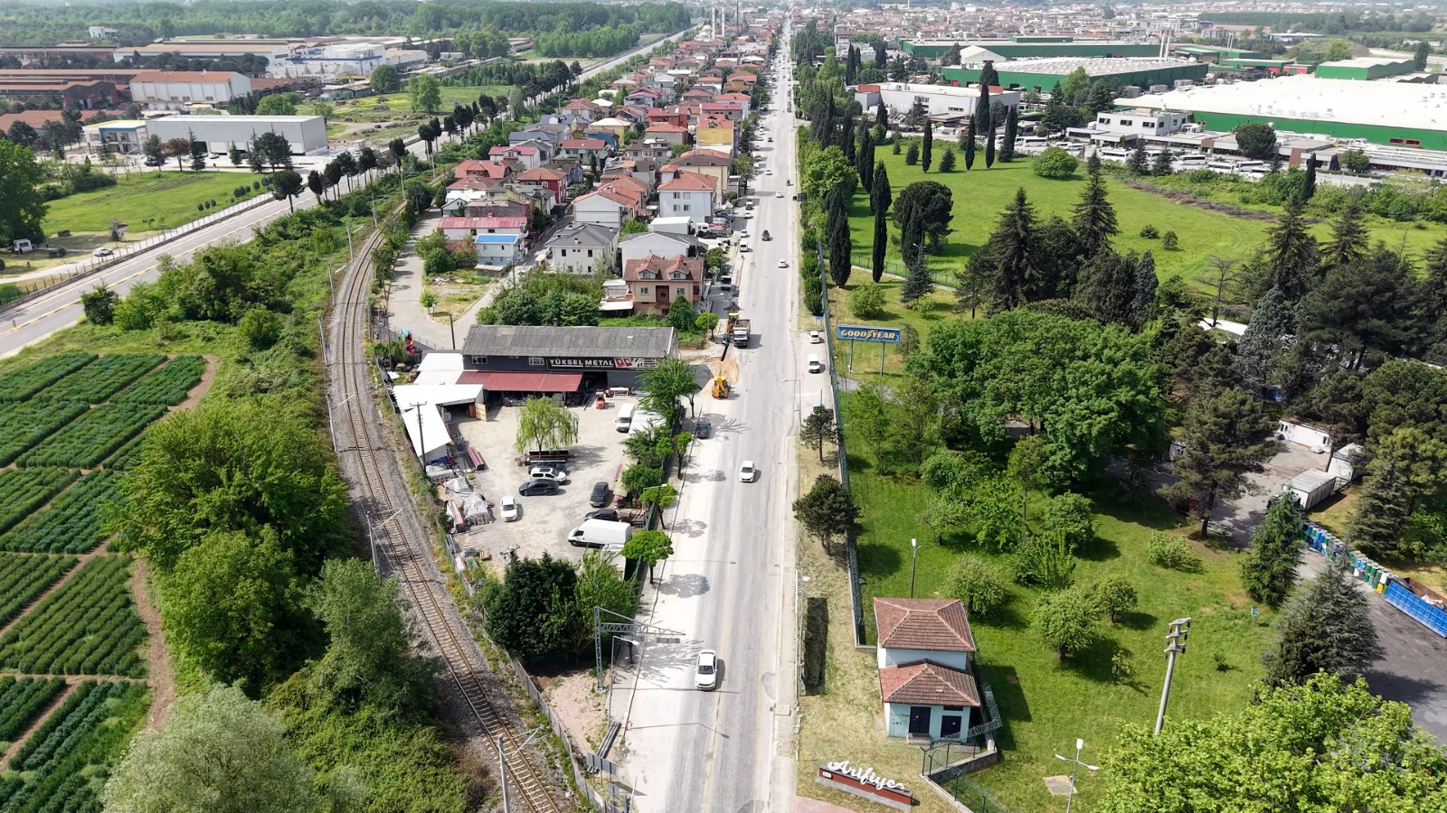 Başkan Alemdar’dan Arifiye’ye ‘prestij cadde’ açıklaması: “Bayramdan sonra başlıyoruz”