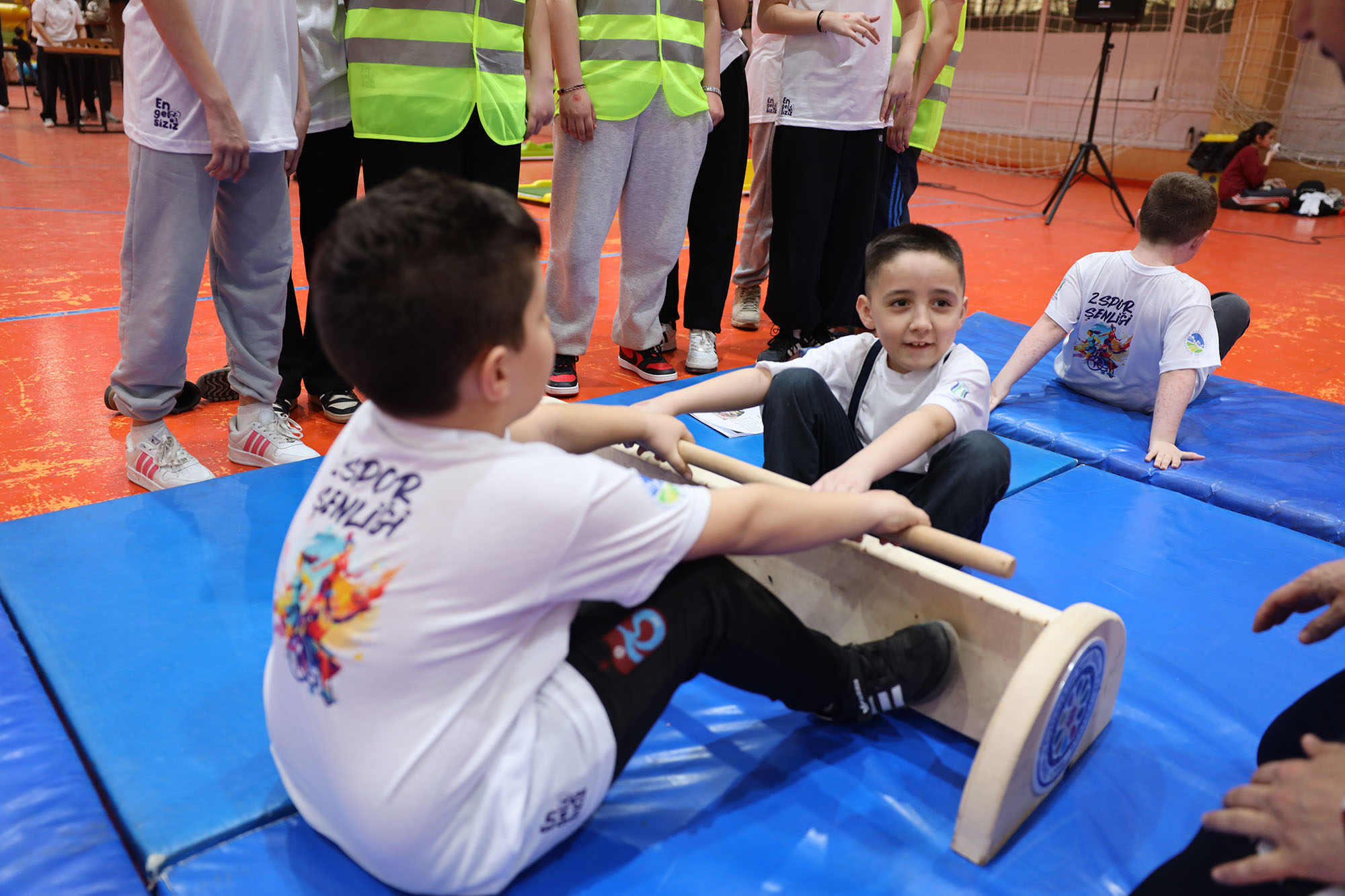 Otizm farkındalığında sporun birleştirici gücü: Büyükşehir’den anlamlı şenlik