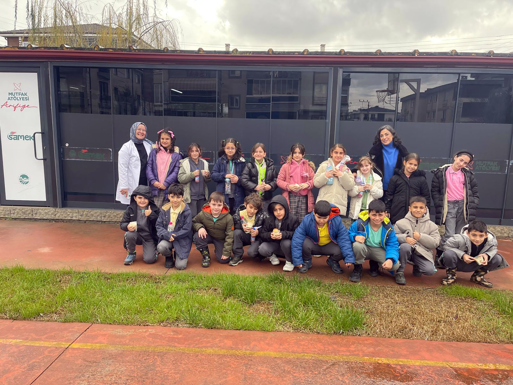 SAMEK’te minik eller mutfağa, gençler seramiğe dokundu