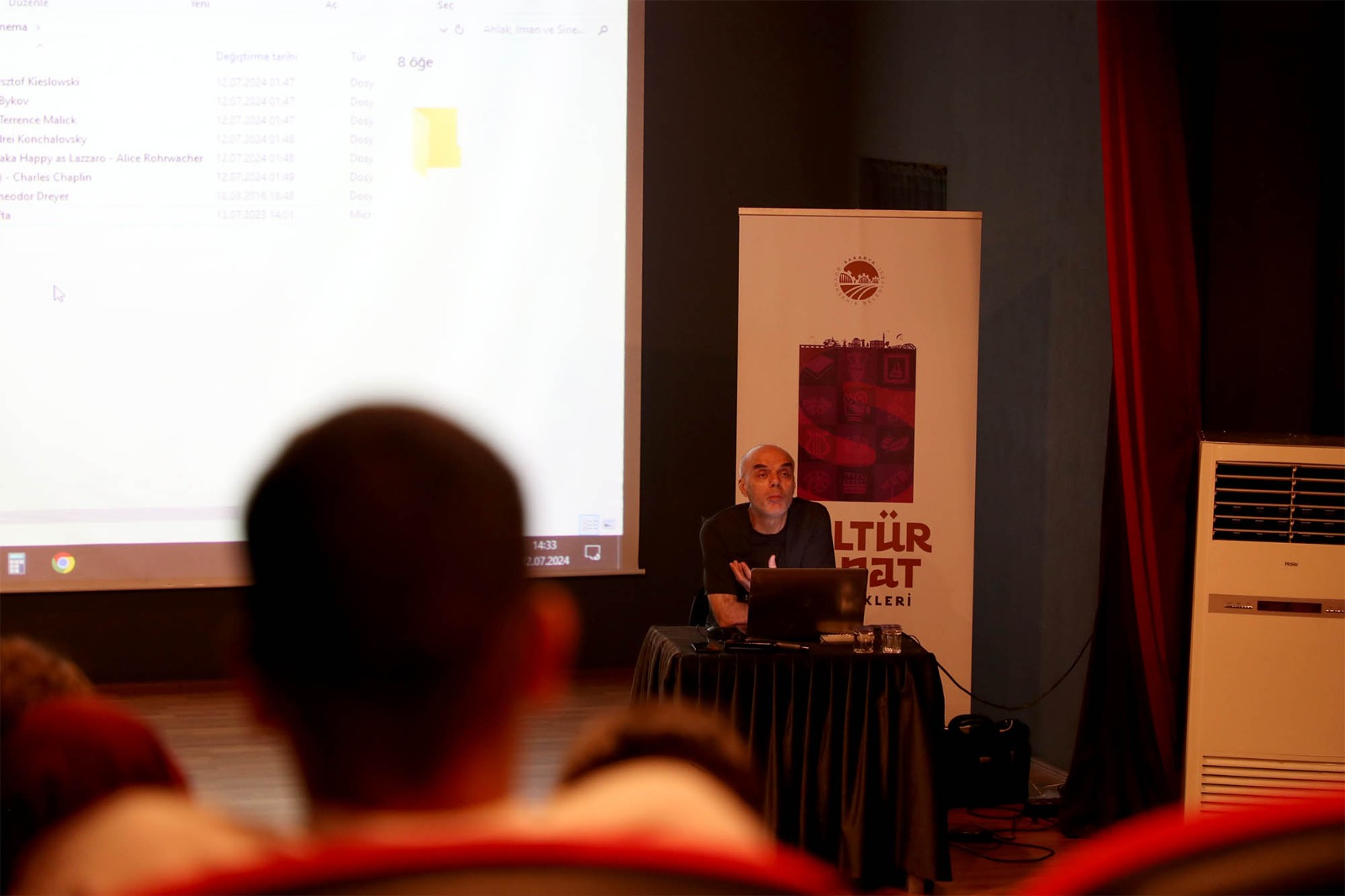 Enver Gülşen sinemayı anlattı: “Bu sanat soyut zamanı somutlaştıran bir heykeltıraş…”