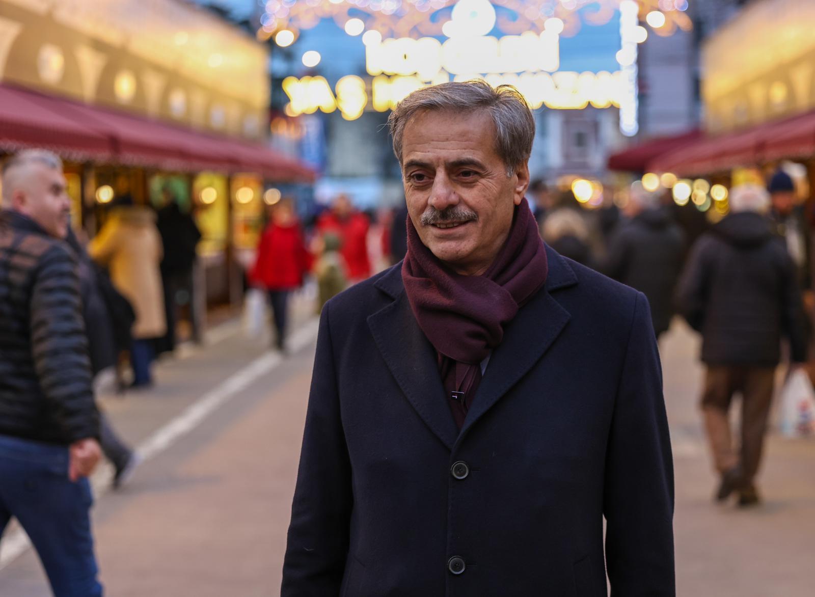 Sakarya’da bir Ramazan klasiği ve Büyükşehir’in geleneği Kitap Sokağı kapılarını açtı