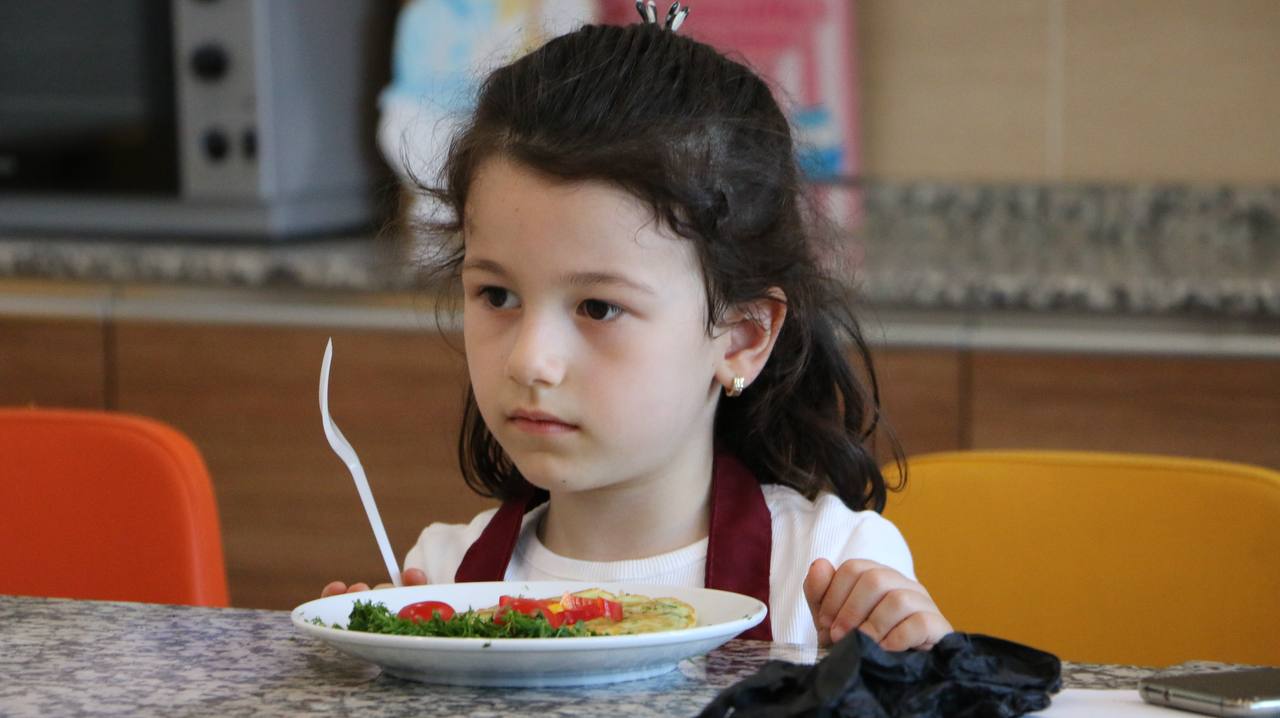 Anneleri ve çocuklar çölyak için farkındalık mesajını ‘glutensiz kreple’ verdi