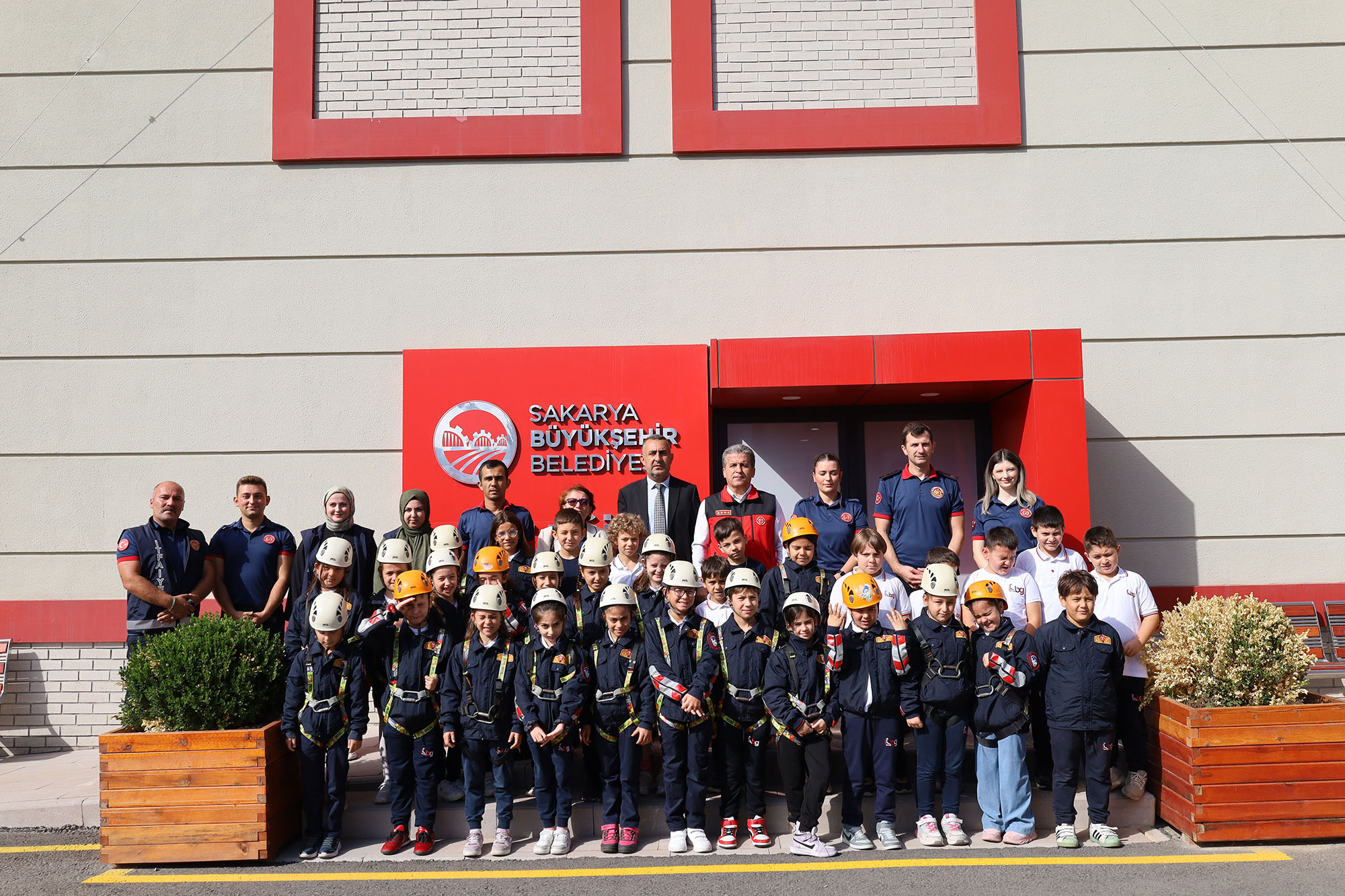 Sakarya’nın kahraman itfaiyecileri 10 ayda 11 bin 595 olaya müdahale etti