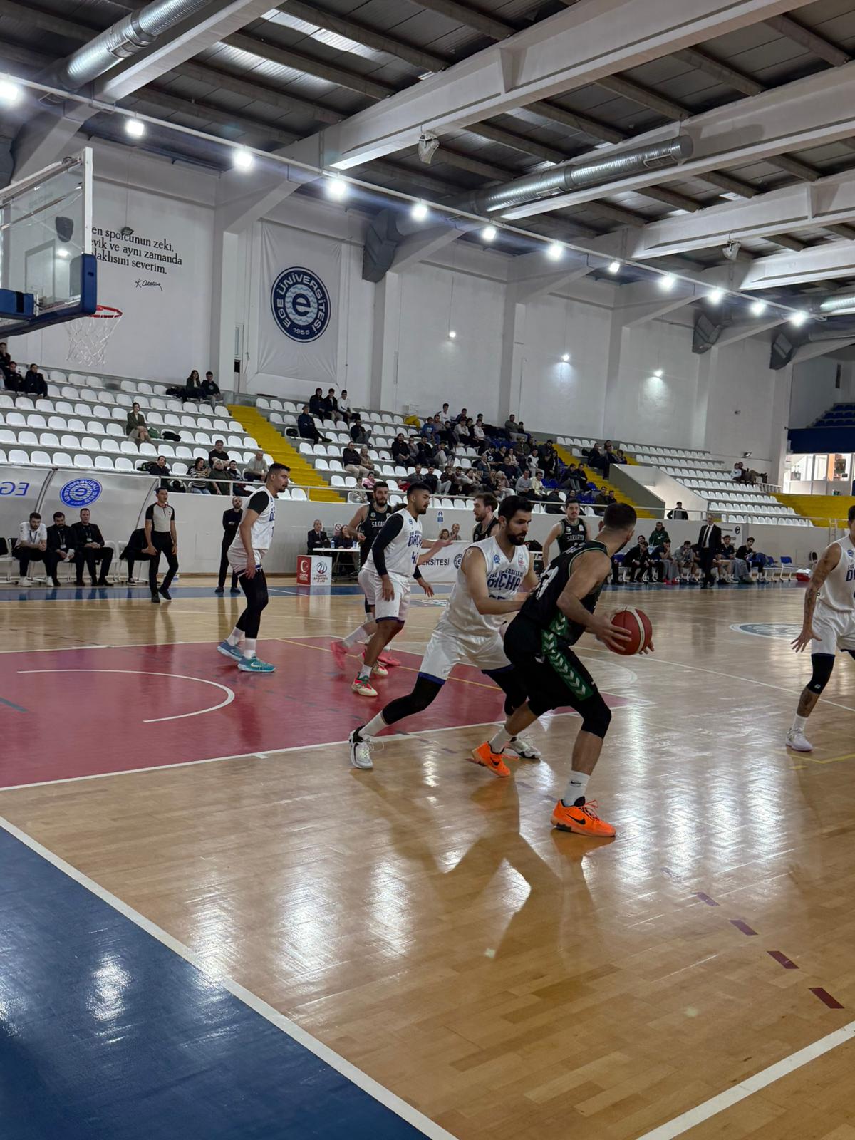 Namağlup Büyükşehir İzmir’den de galip döndü: 13’te 13
