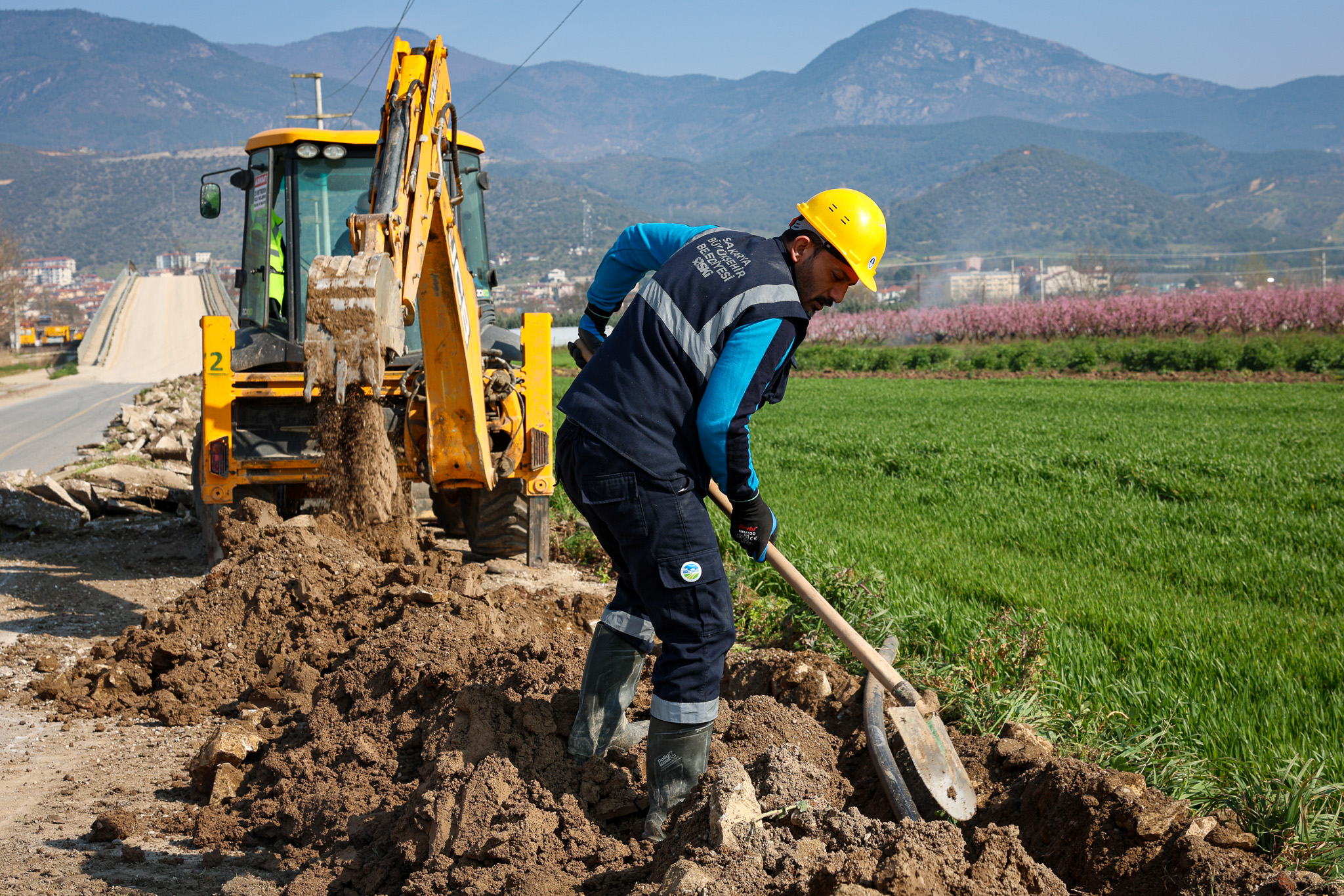 SASKi’den Pamukova Cihadiye’ye yatay delgi yöntemiyle yeni içme suyu hattı
