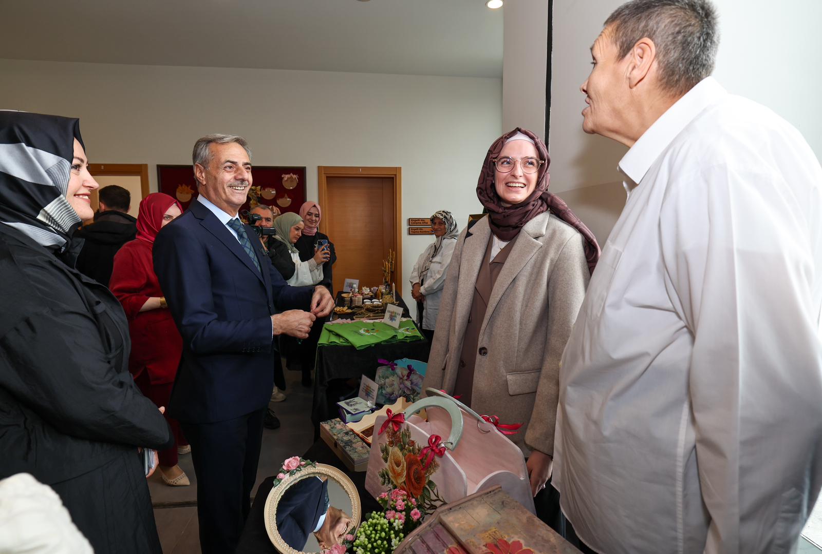 “Bugün sevgi ve dayanışmayı hatırlama, engelleri birlikte aşma günüdür”