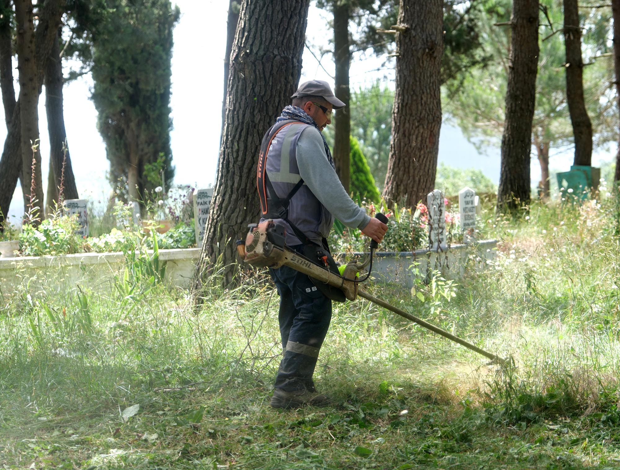 Büyükşehir mezarlıkları bayram ziyaretlerine hazırlıyor