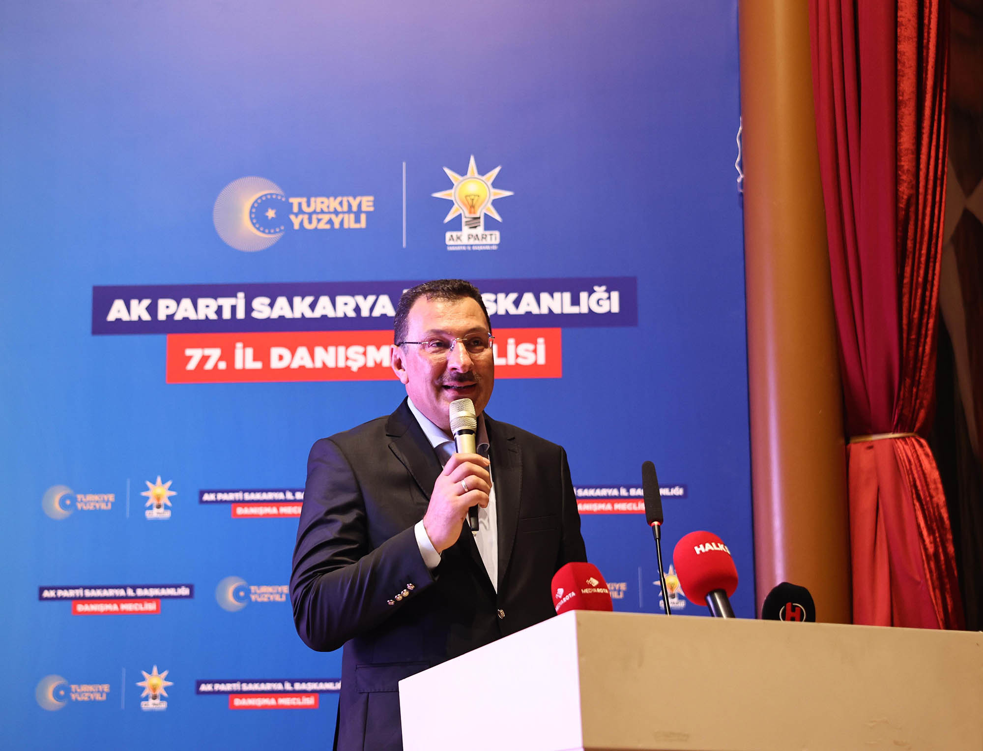“Sakarya tarihine iz bırakacak işler yapmak için çalışıyoruz”