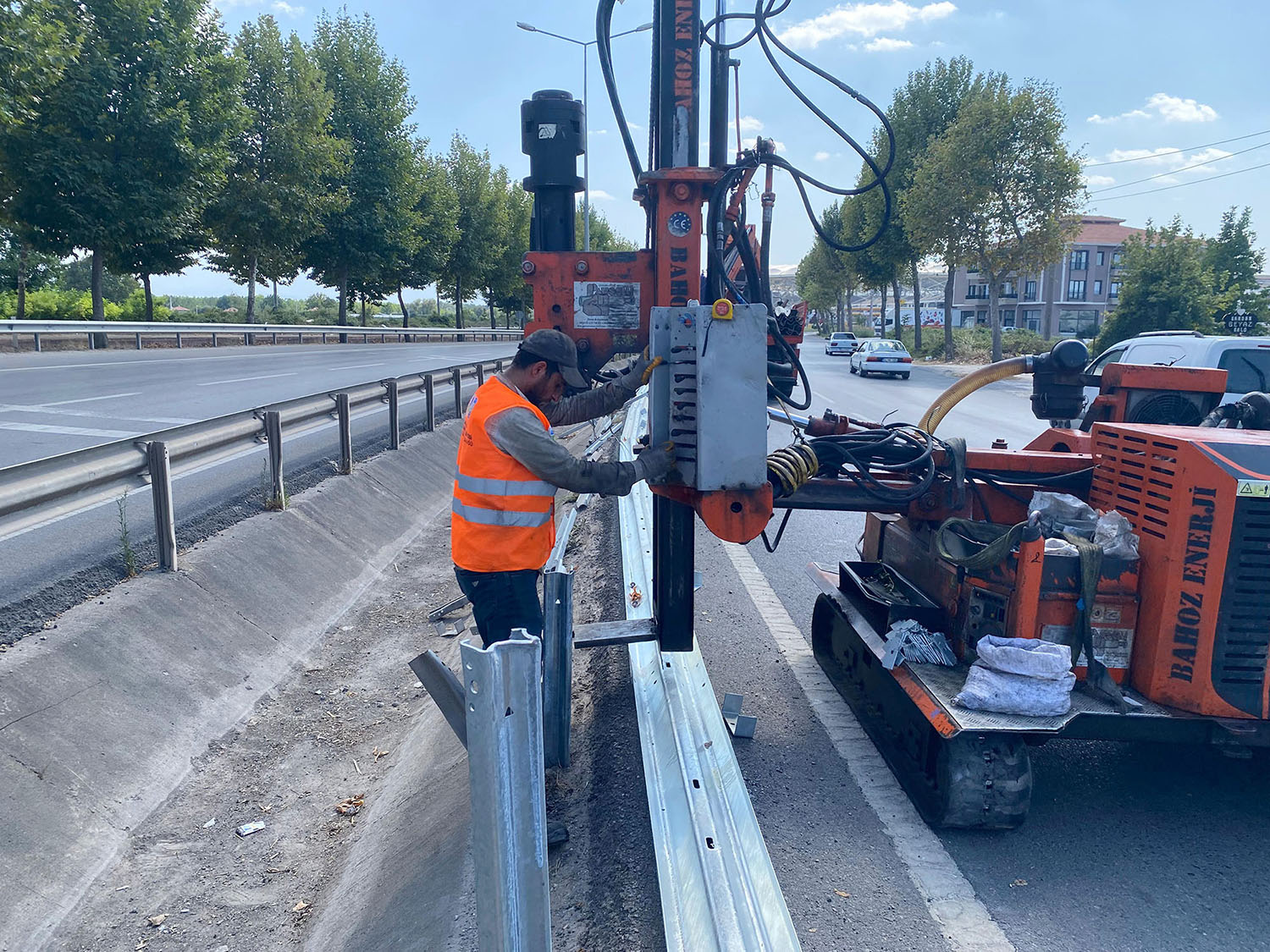 Büyükşehir Çevre Yolu’nda ‘güvenli ulaşım’ için mesaide